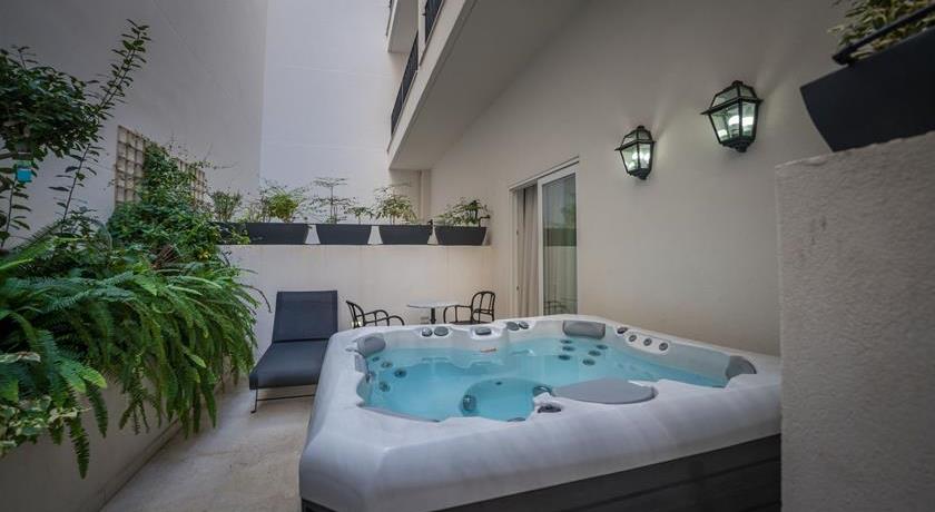 HOLM Boutique & Spa by null