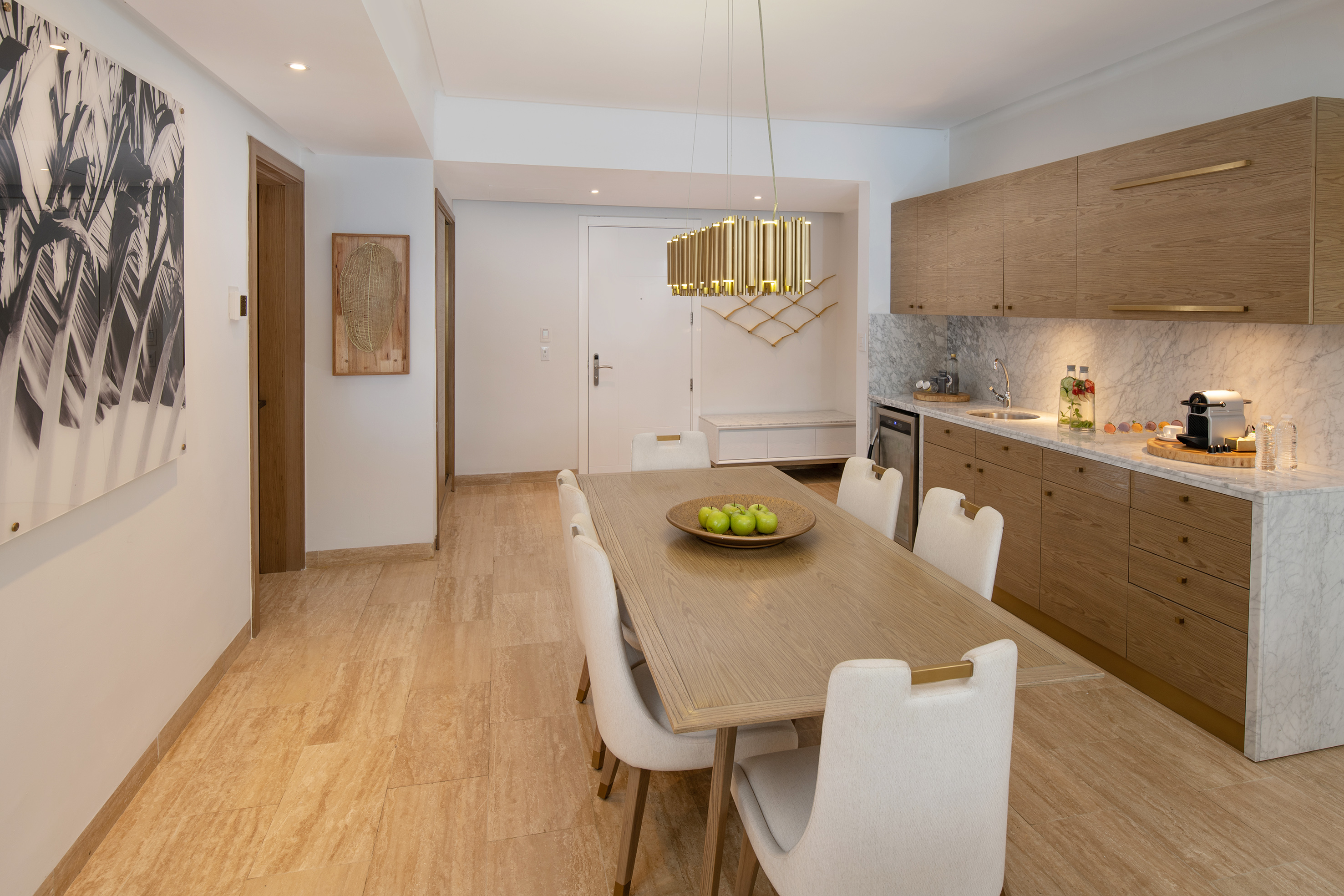 Suite Corner