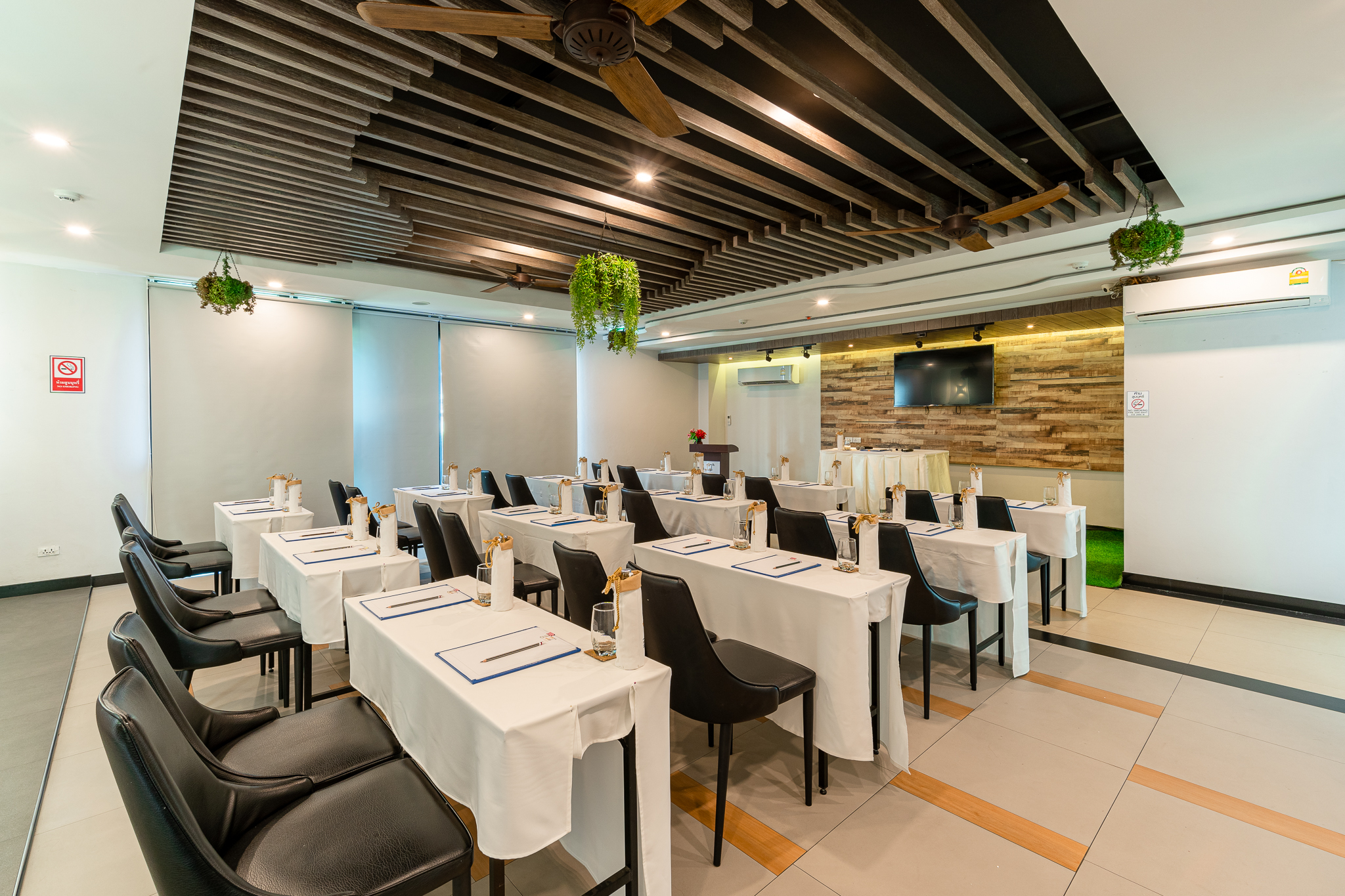 Lawinta Hotel - photo