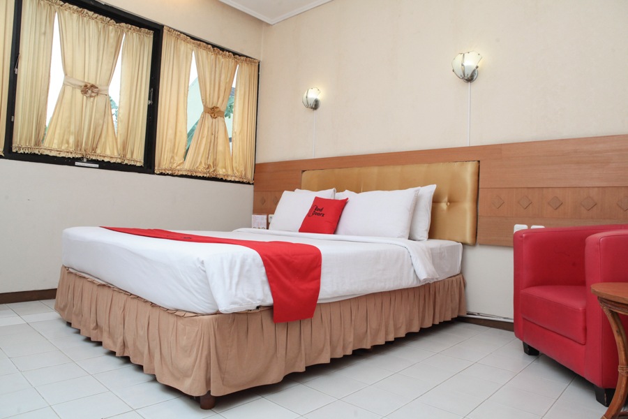 RedDoorz Plus @ Sukamulya Pasteur 2