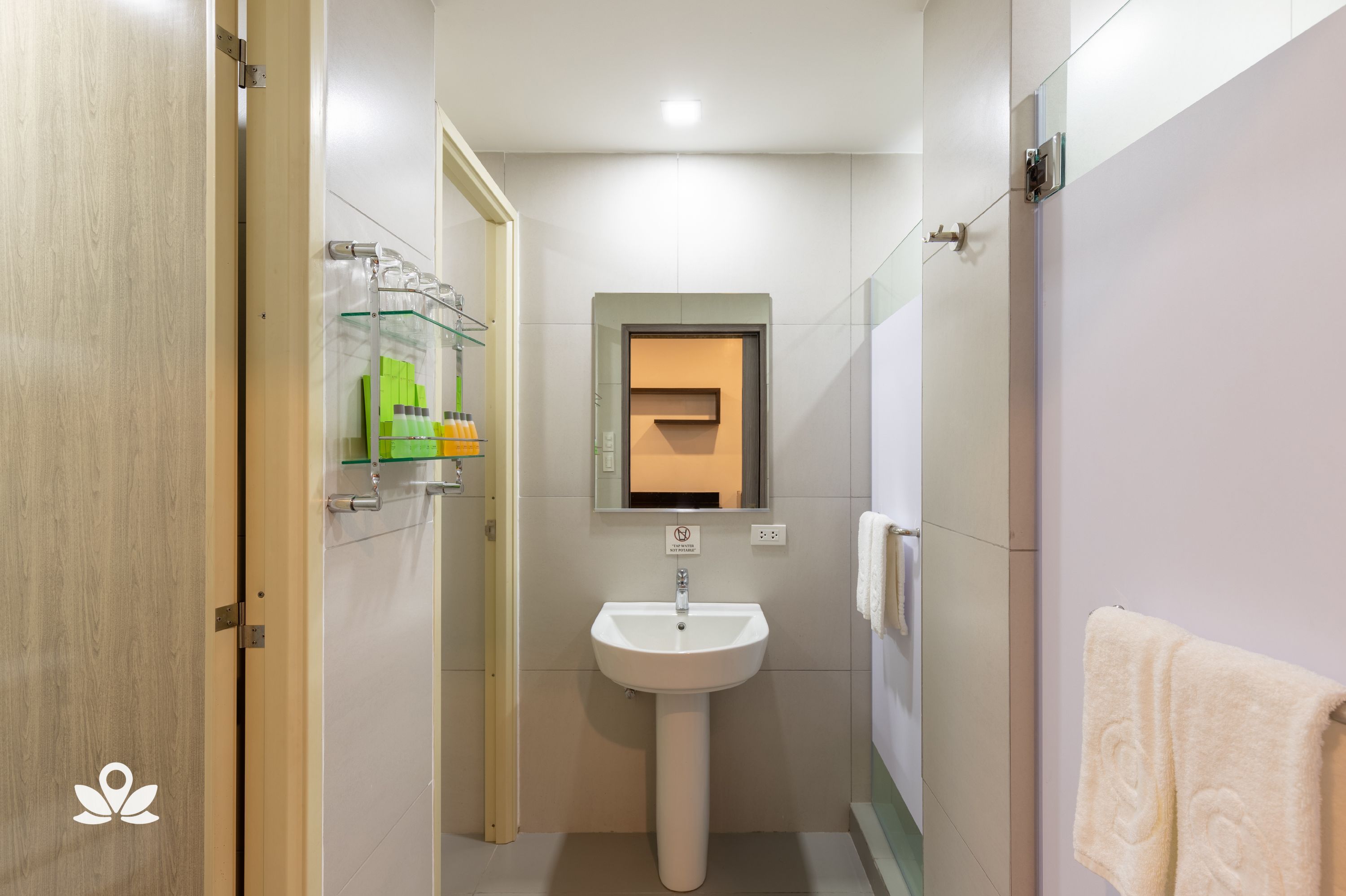 Studio 89 Residences