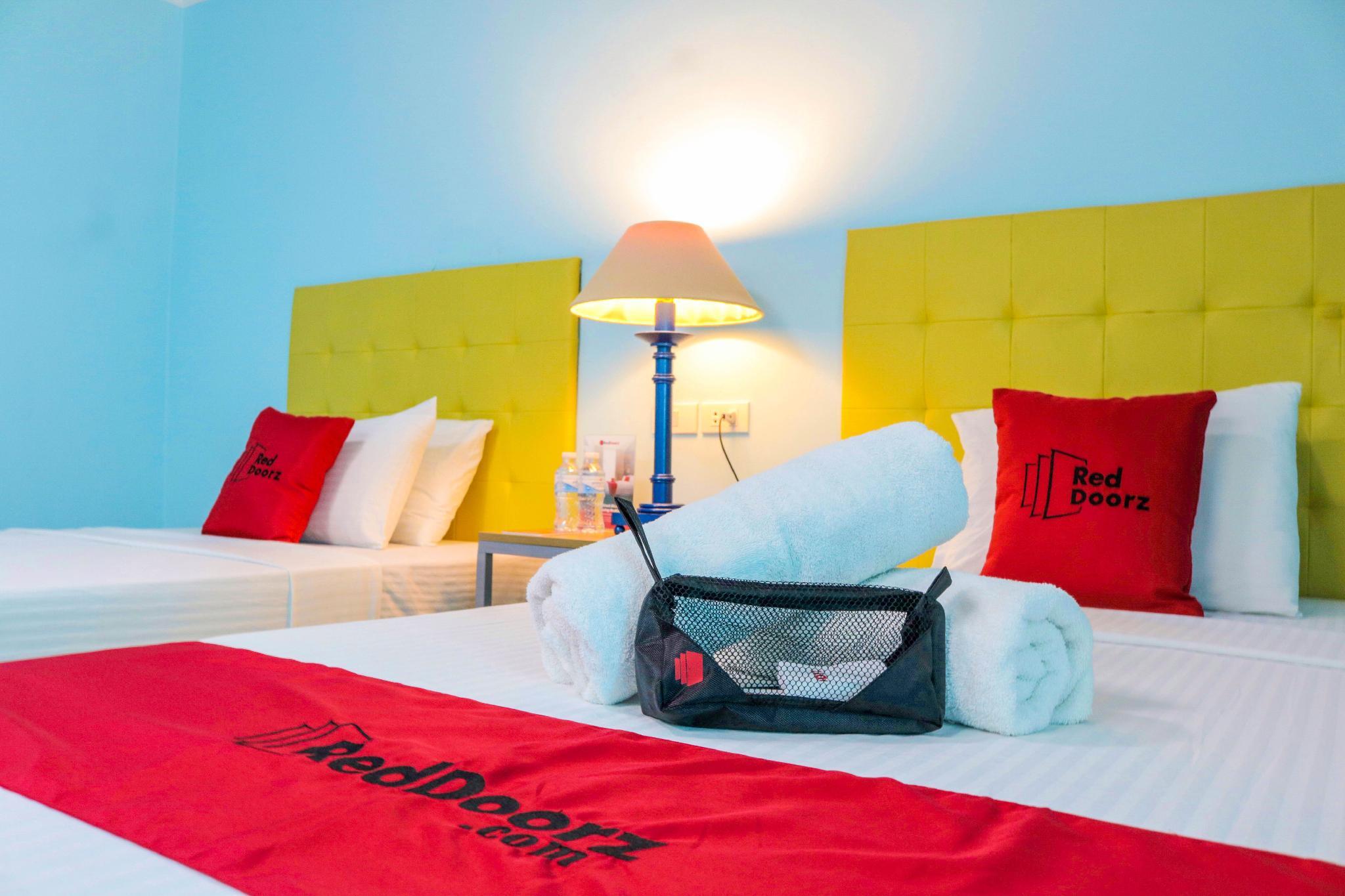 RedDoorz Plus near UV Mandaue Cebu