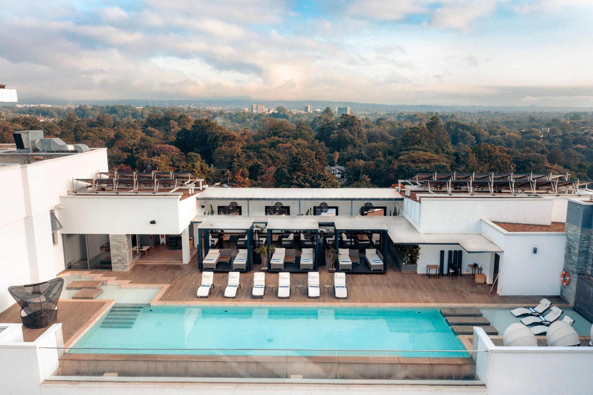 Trademark Hotel by null