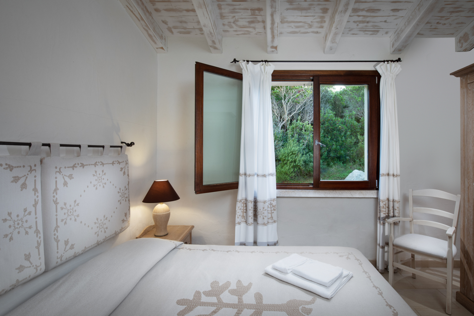 Punta Falcone Resort