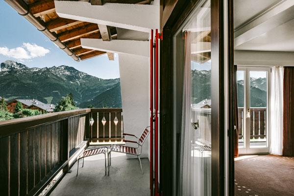 Experimental Chalet Verbier by null