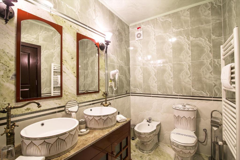 Rübezahl Marienbad Luxury Castle Hotel Golf