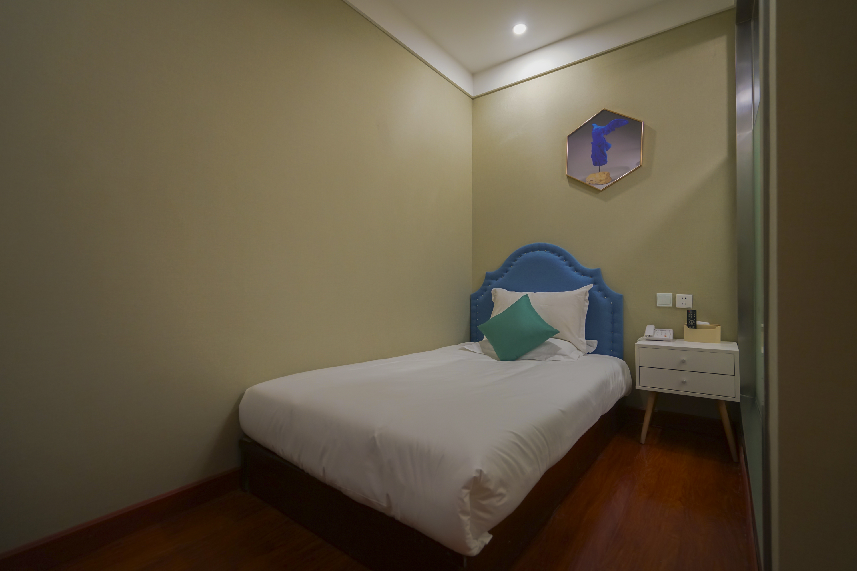 Peking Uni Hotel (Shijingshan Wanda Plaza)