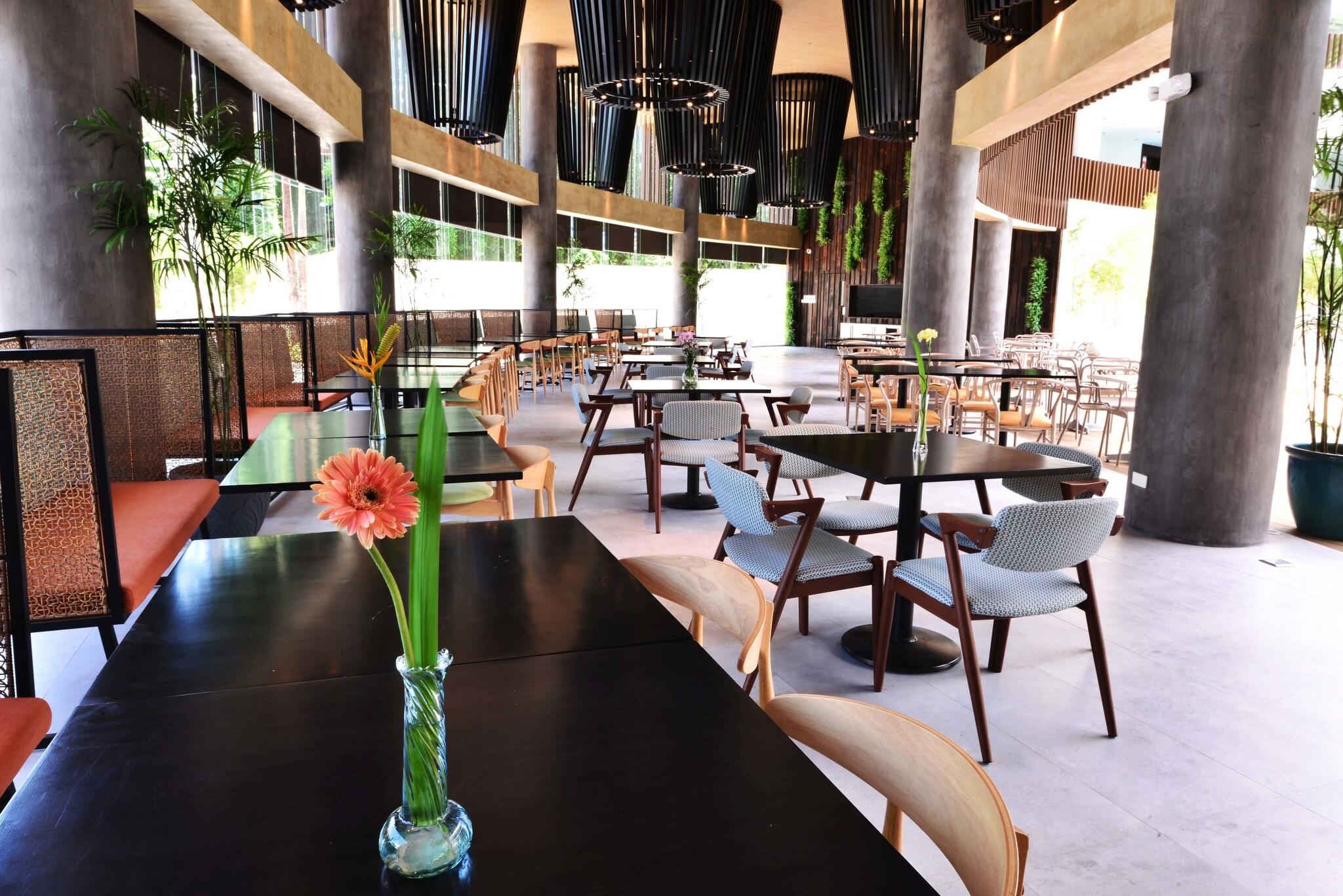Hue Hotels and Resorts Boracay