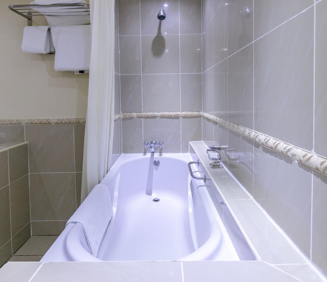 Cresta President Hotel by null