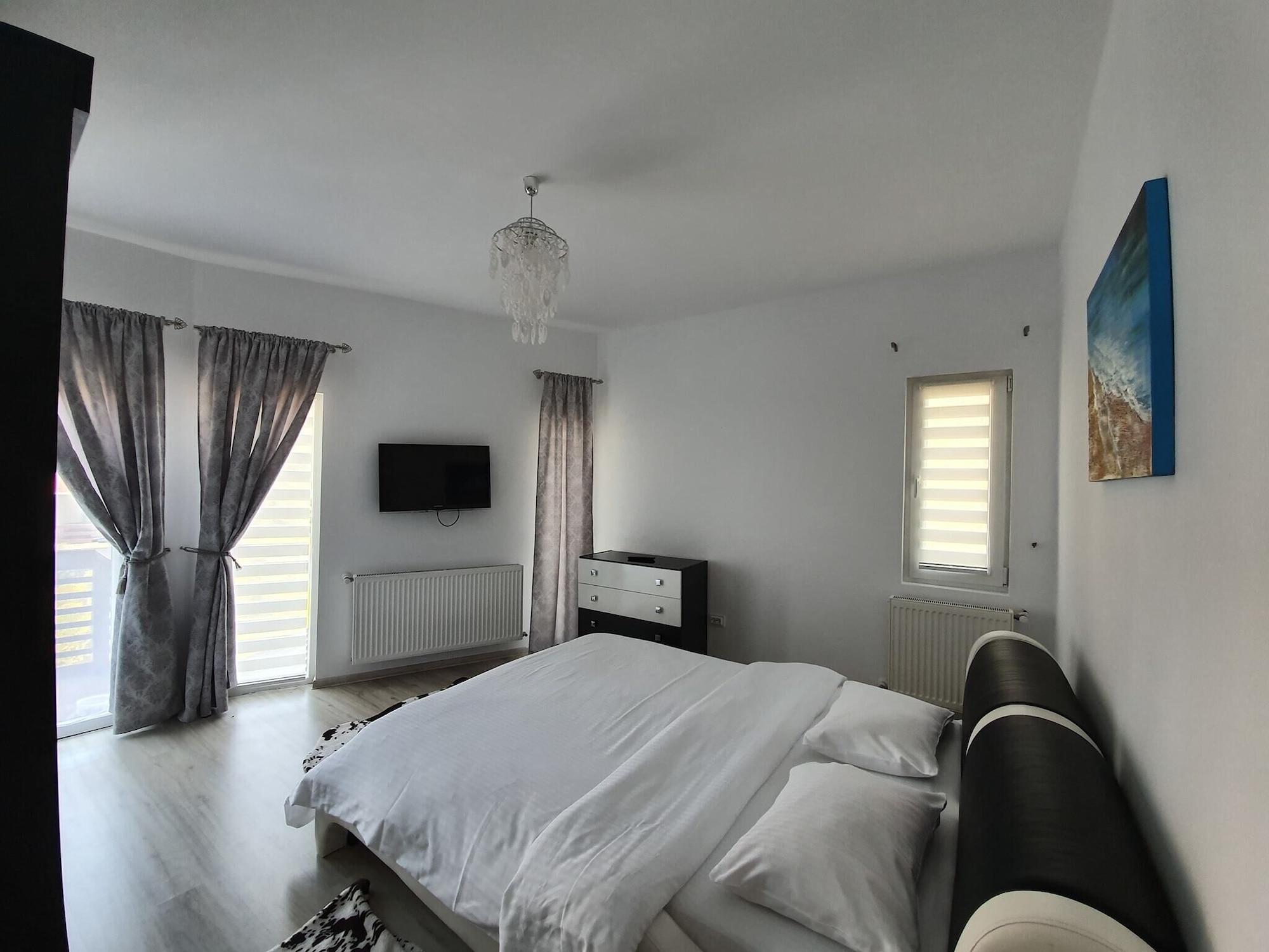 Fox Valley Villa