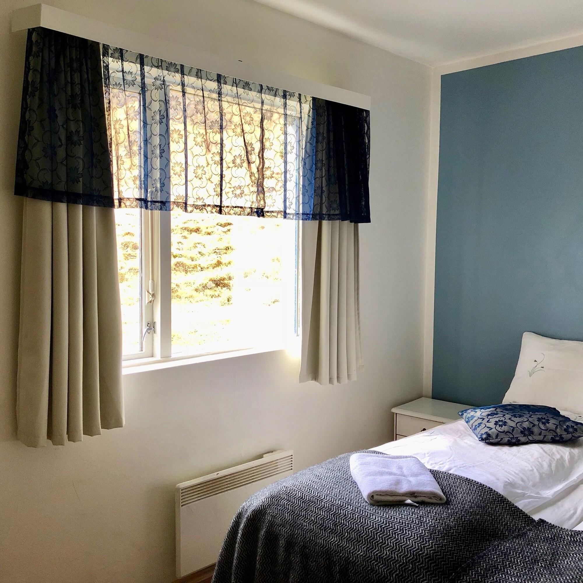 Guesthouse Skálafell by null