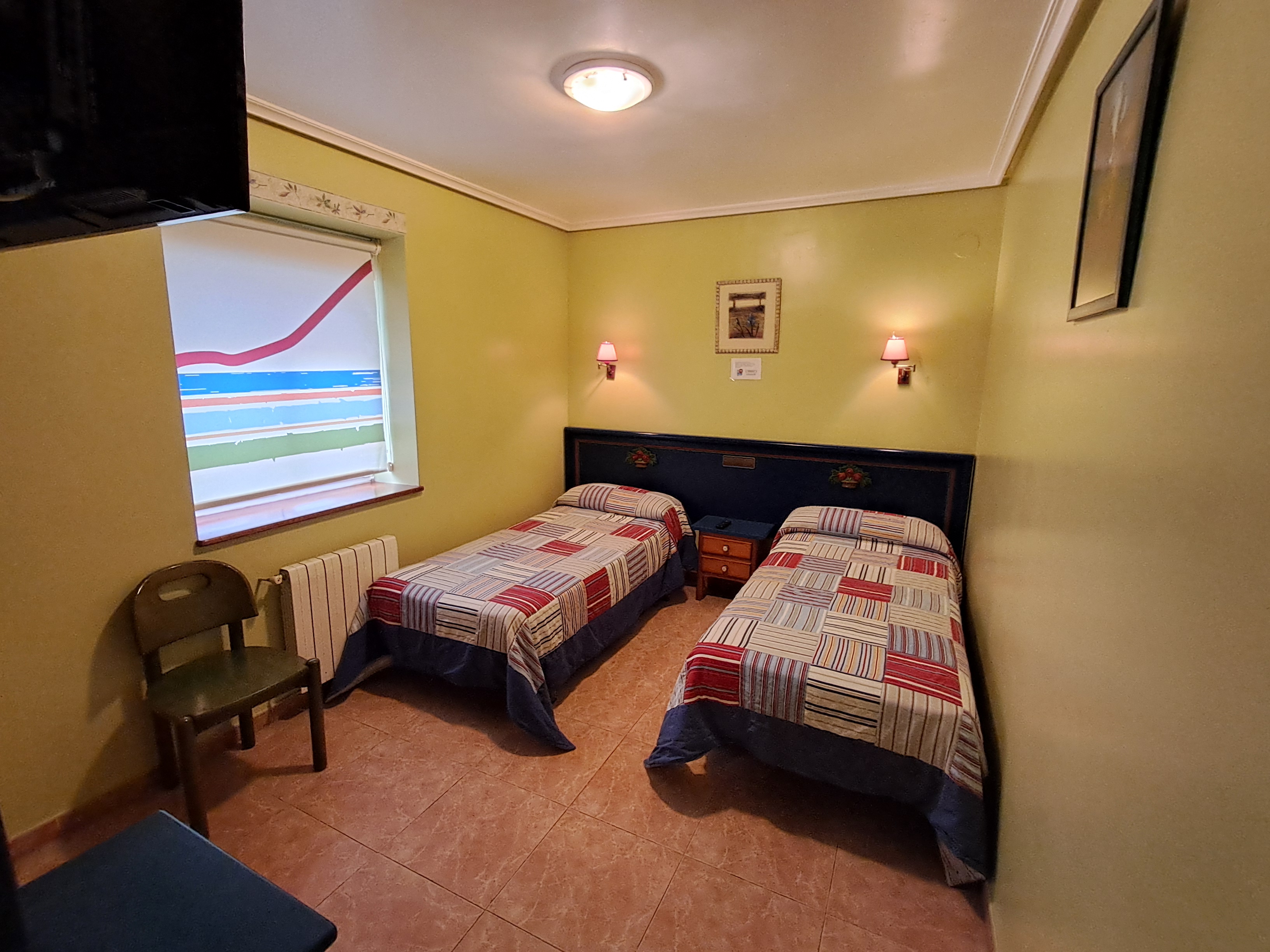 Twin room, economy, without views