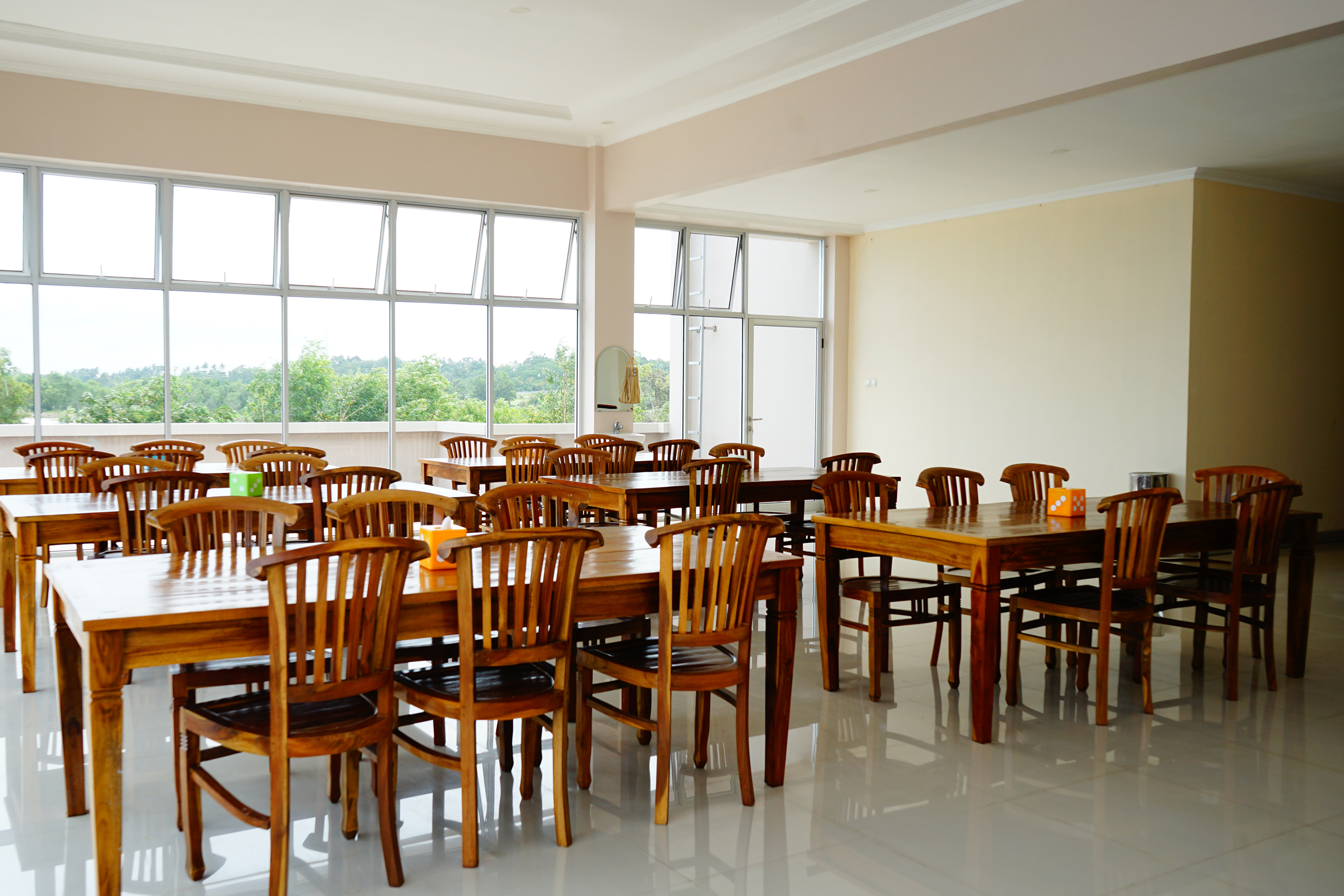 399 Kelayang Beach Hotel