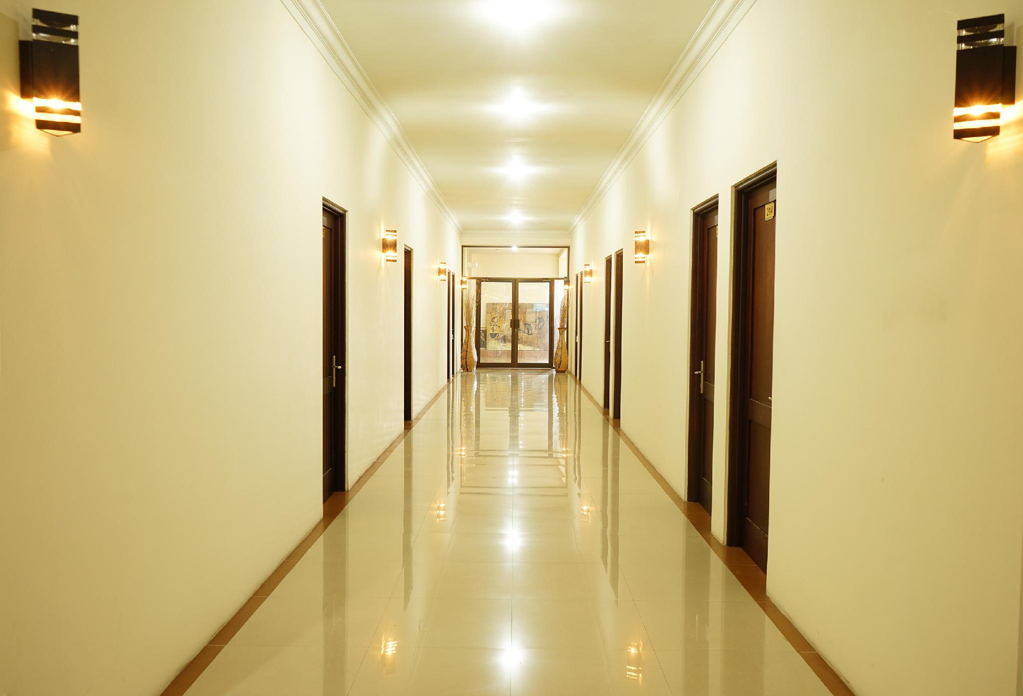 441 Namira Hotel Syariah