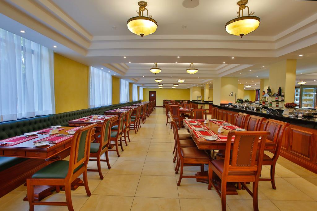 Sarova Woodlands Hotel & Spa