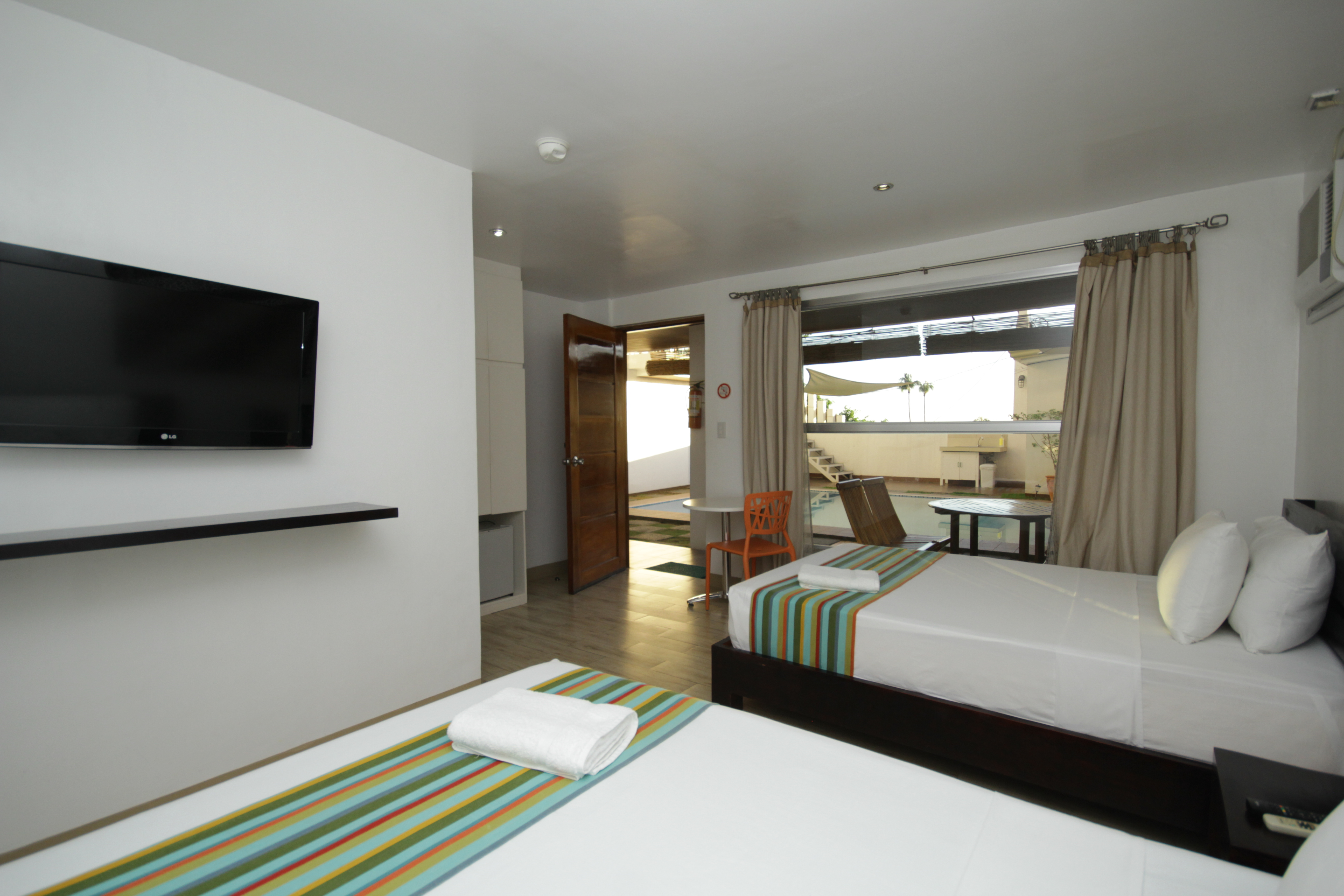 Westcliff Villa by Bluewaves