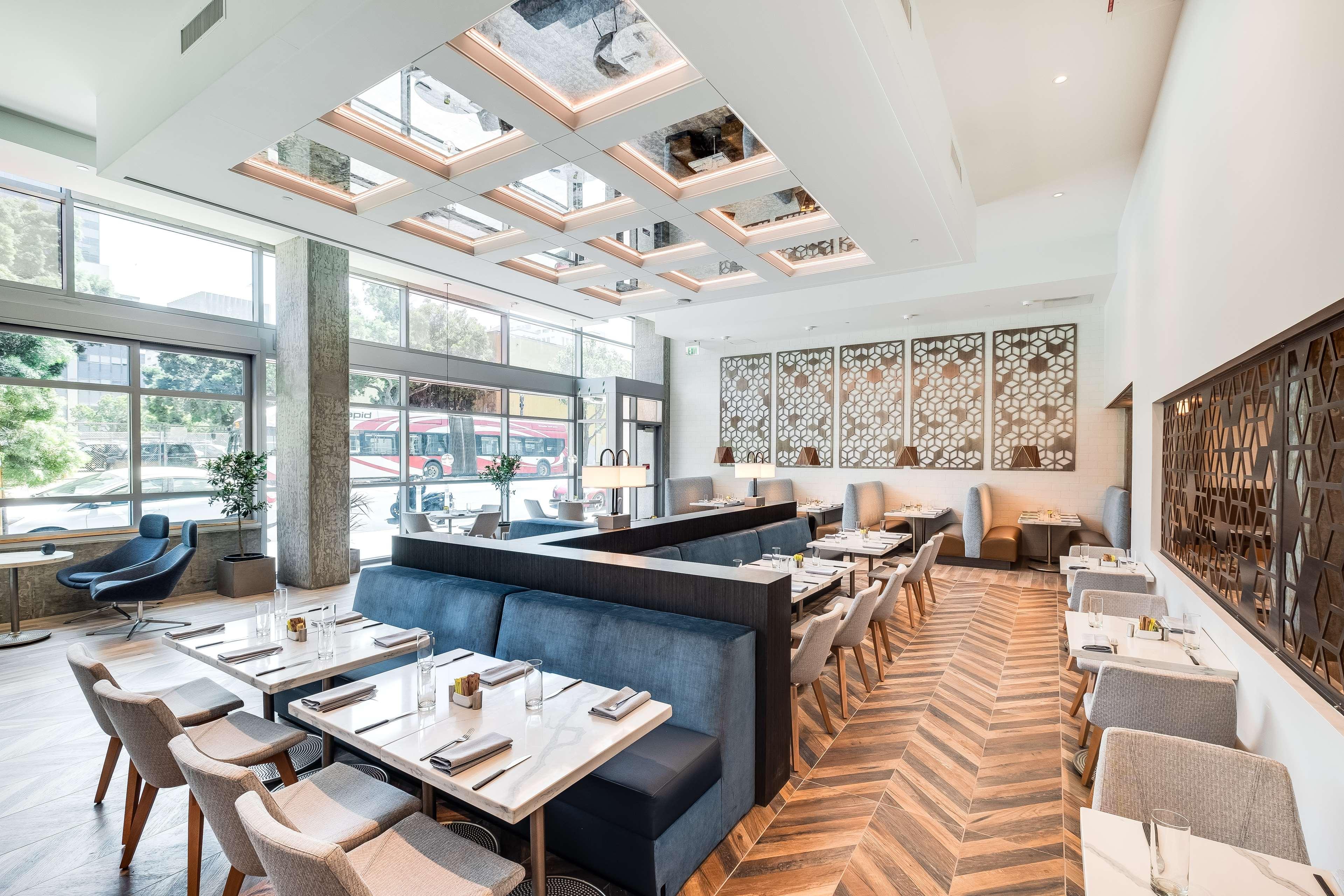 Carte Hotel San Diego Downtown, Curio Collection by Hilton by null