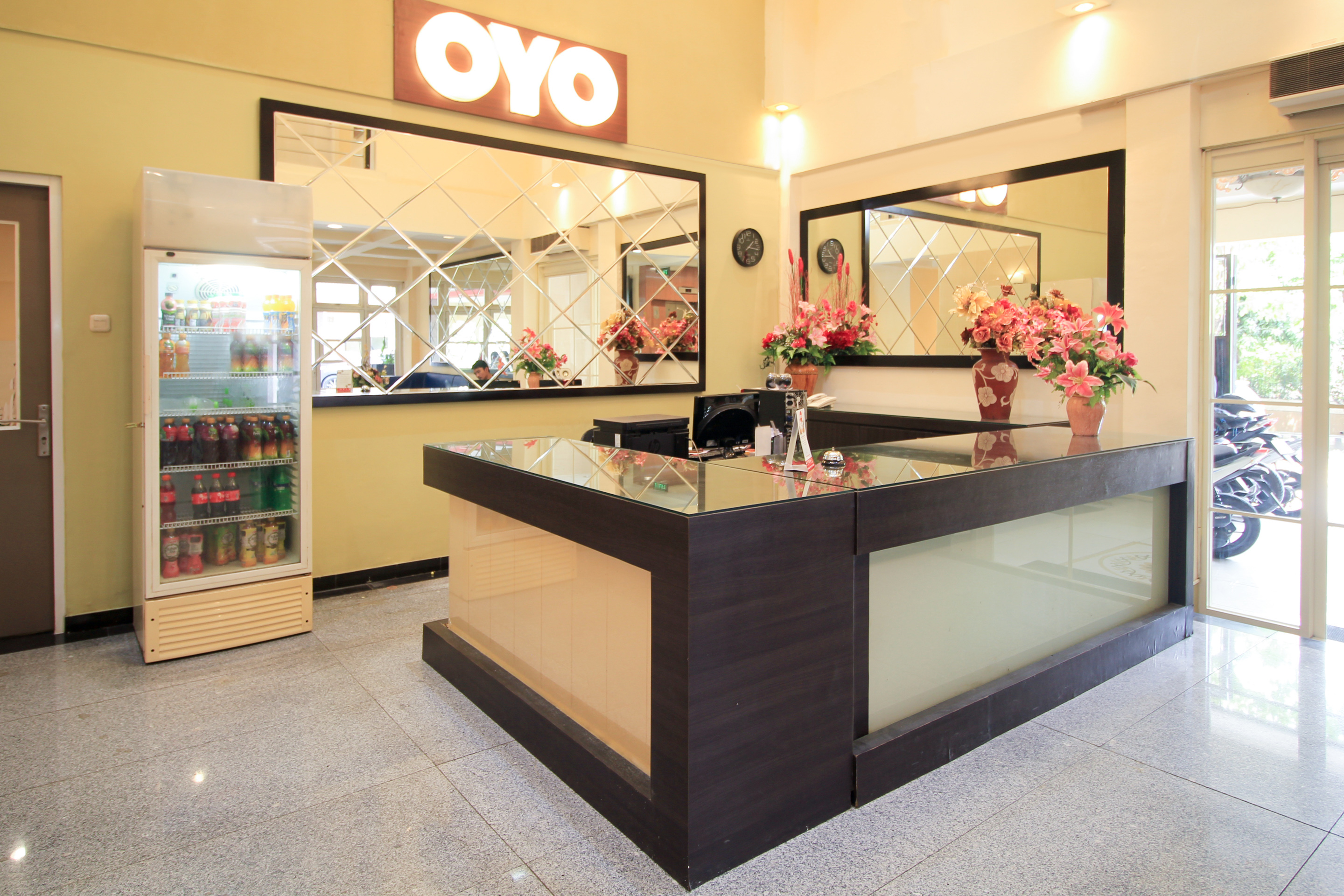 Capital O 175 K-60 Residence