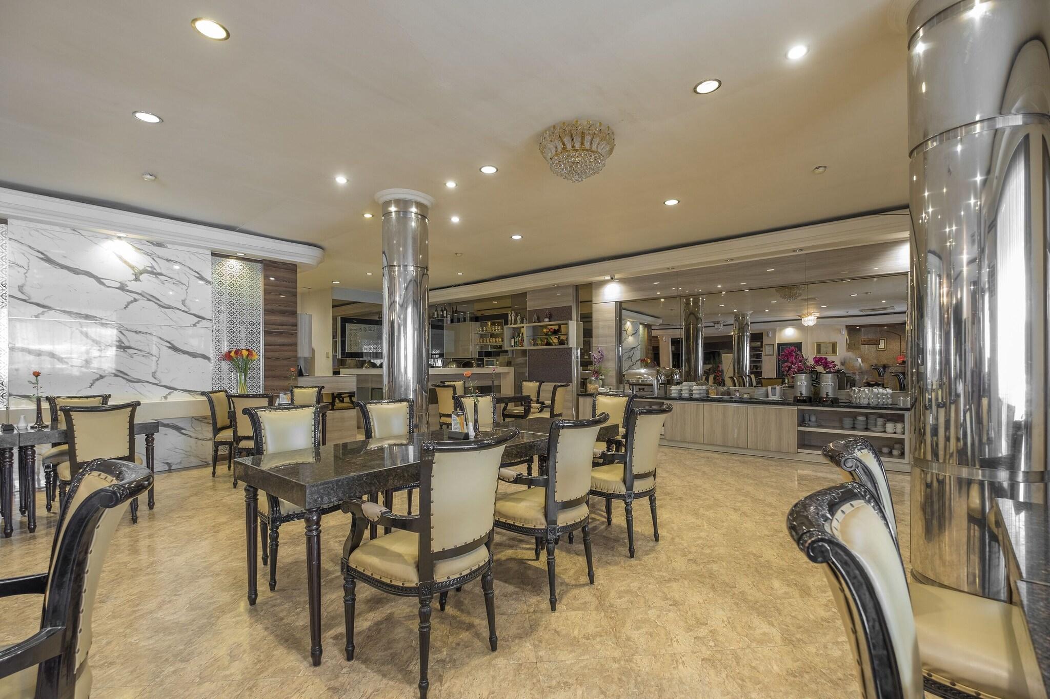 637 Yasmin Hotel