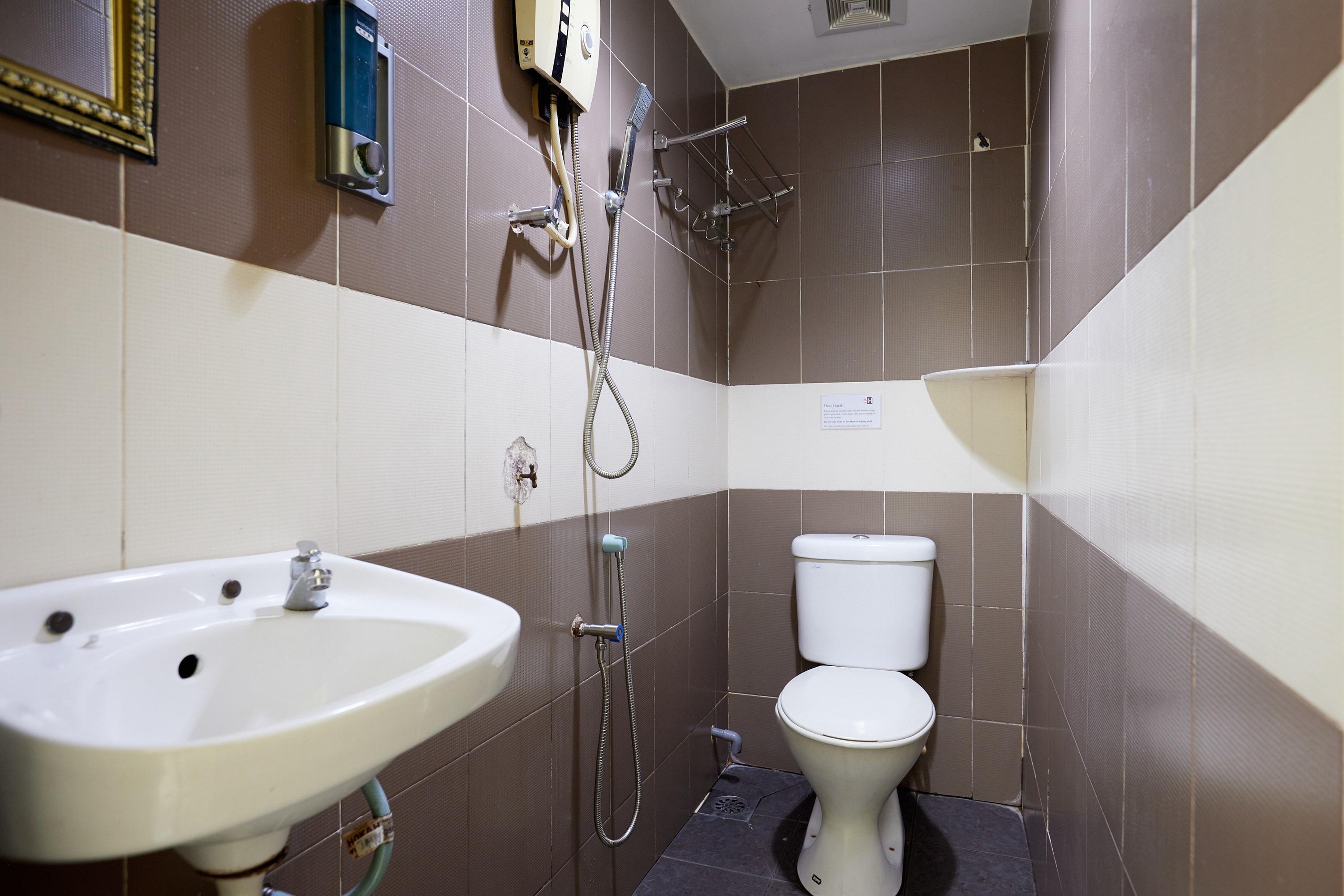 827 Hotel Inap Sri Gombak
