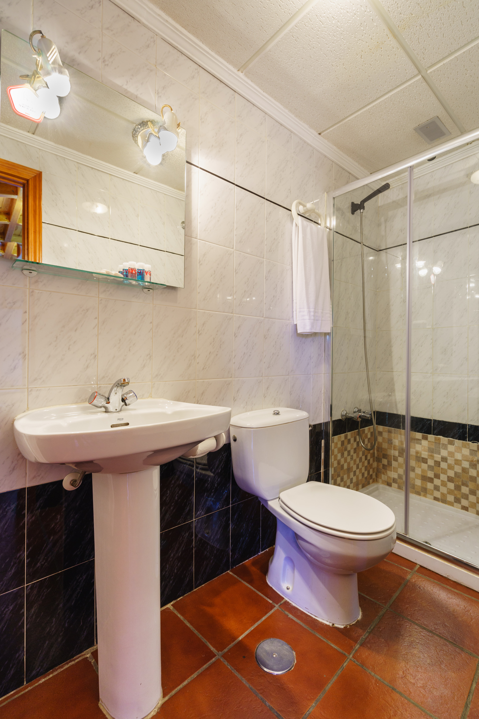 Hotel Las Palmeras by Vivere Stays by null