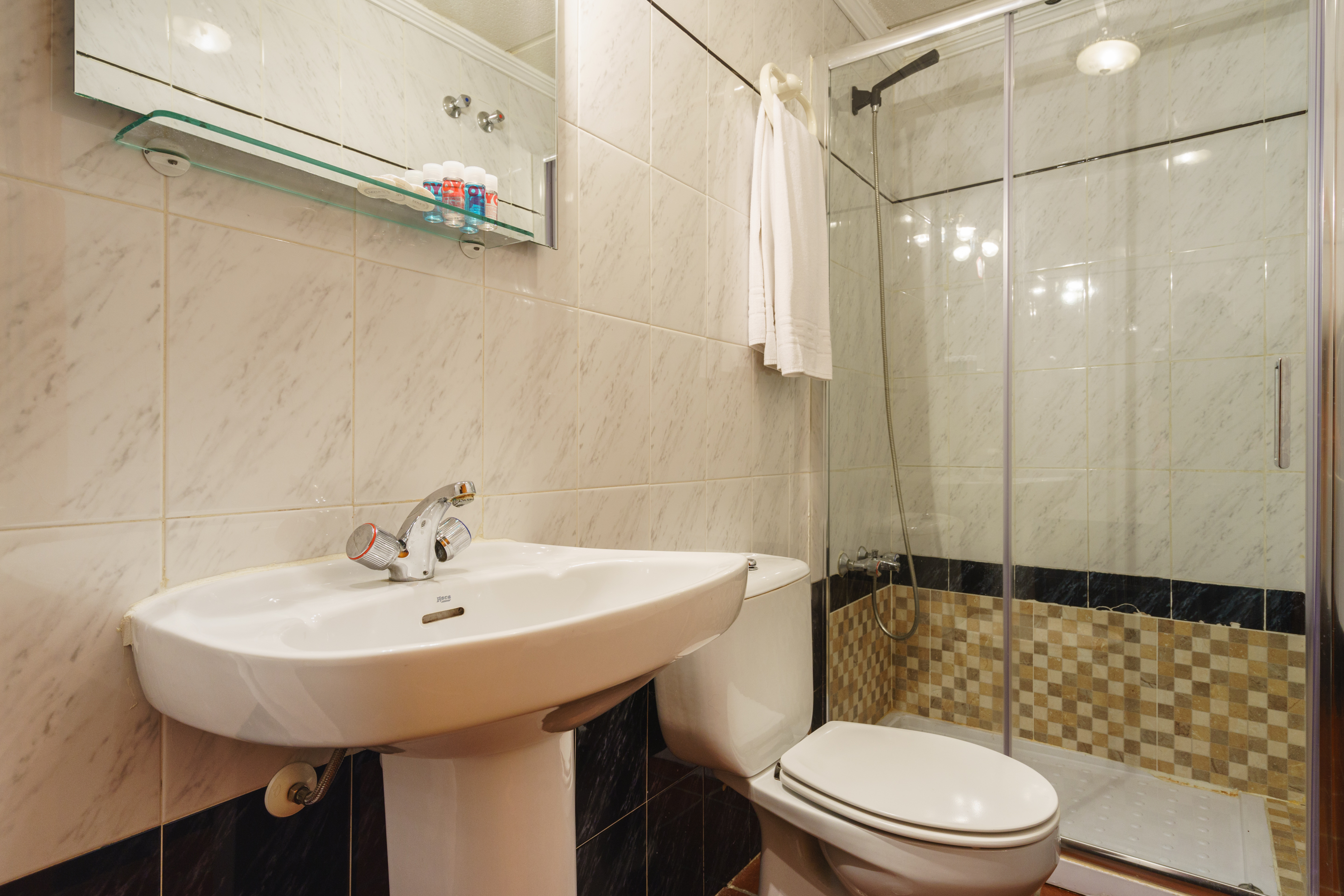 Hotel Las Palmeras by Vivere Stays by null