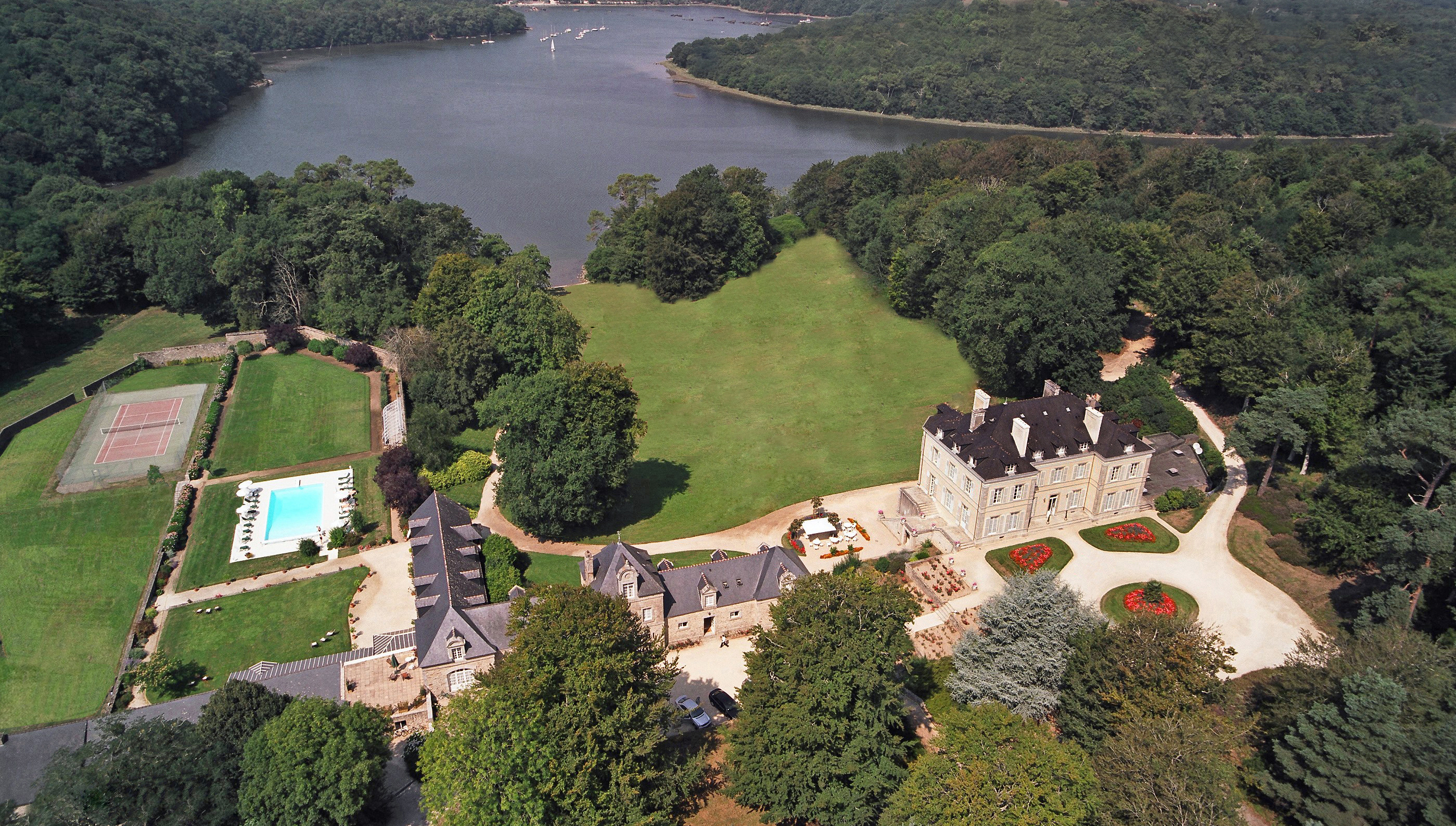 Domaine de Locguénolé & Spa - Relais & Châteaux by null