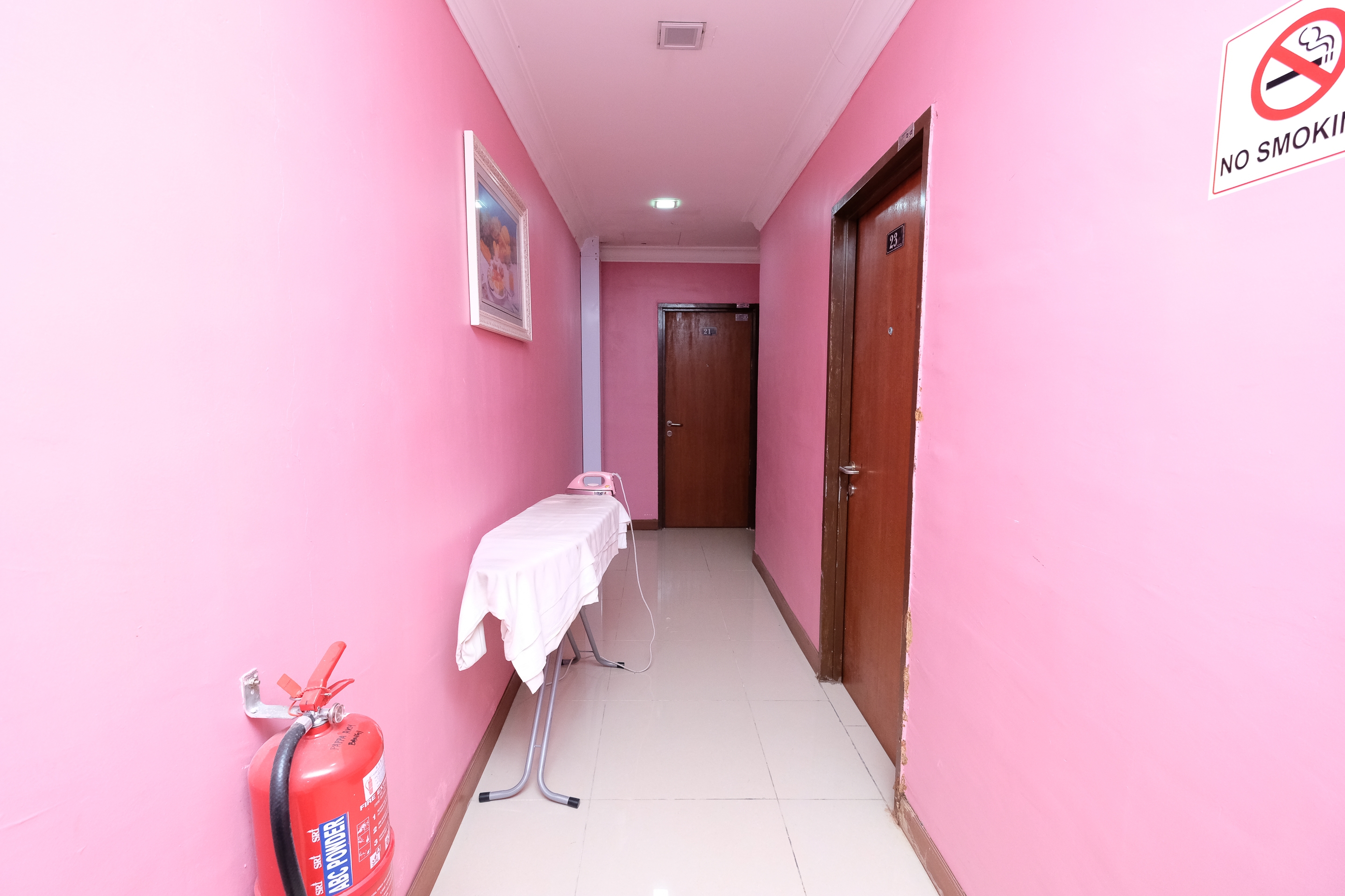 714 Arina Hotel
