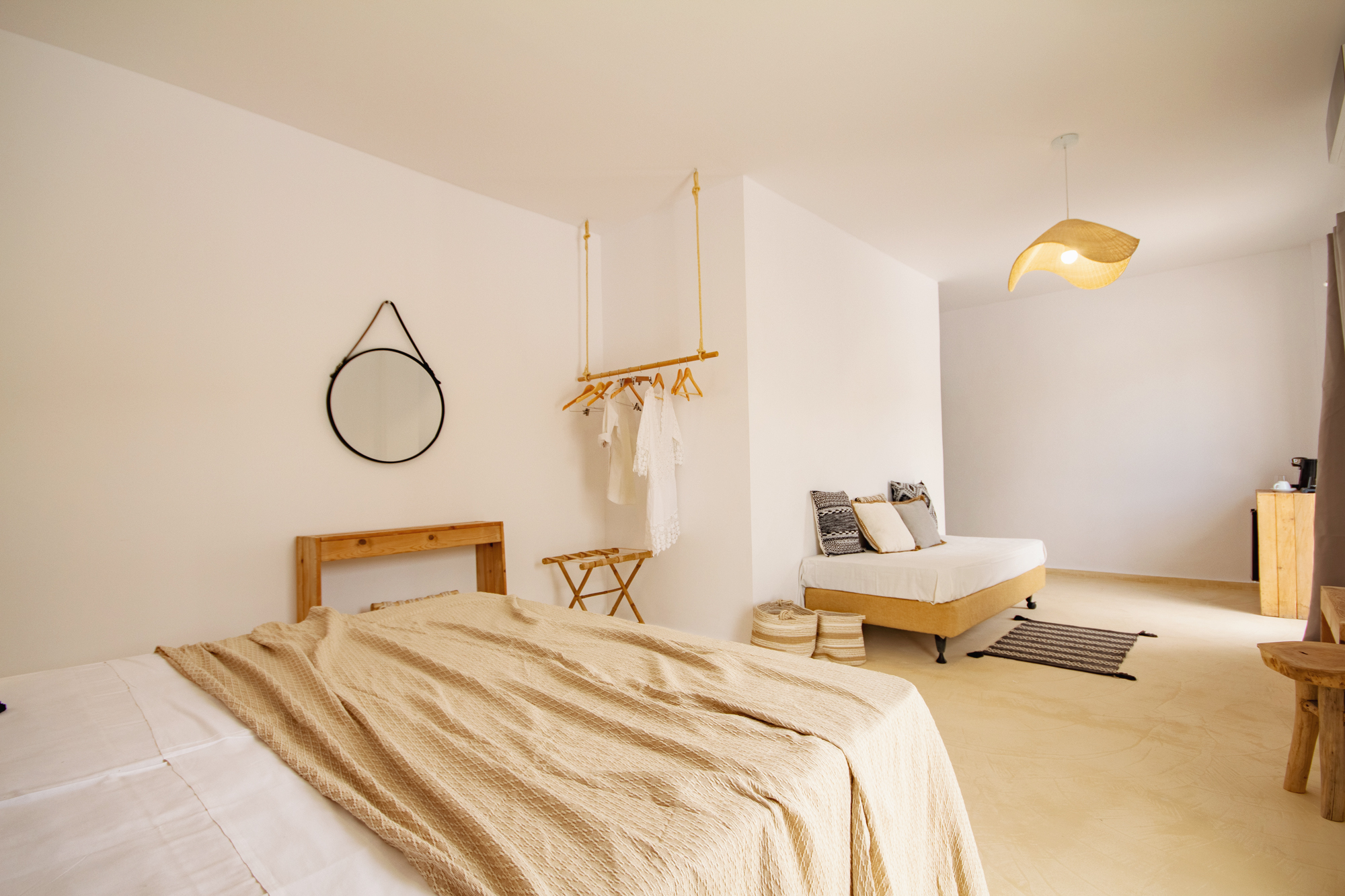 BOHOTEL Messonghi - Designer's Hotel
