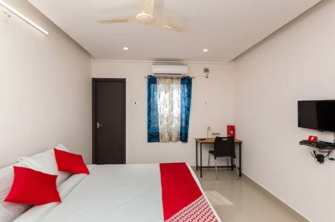 OYO Flagship 24070 Thirupathi Nagar