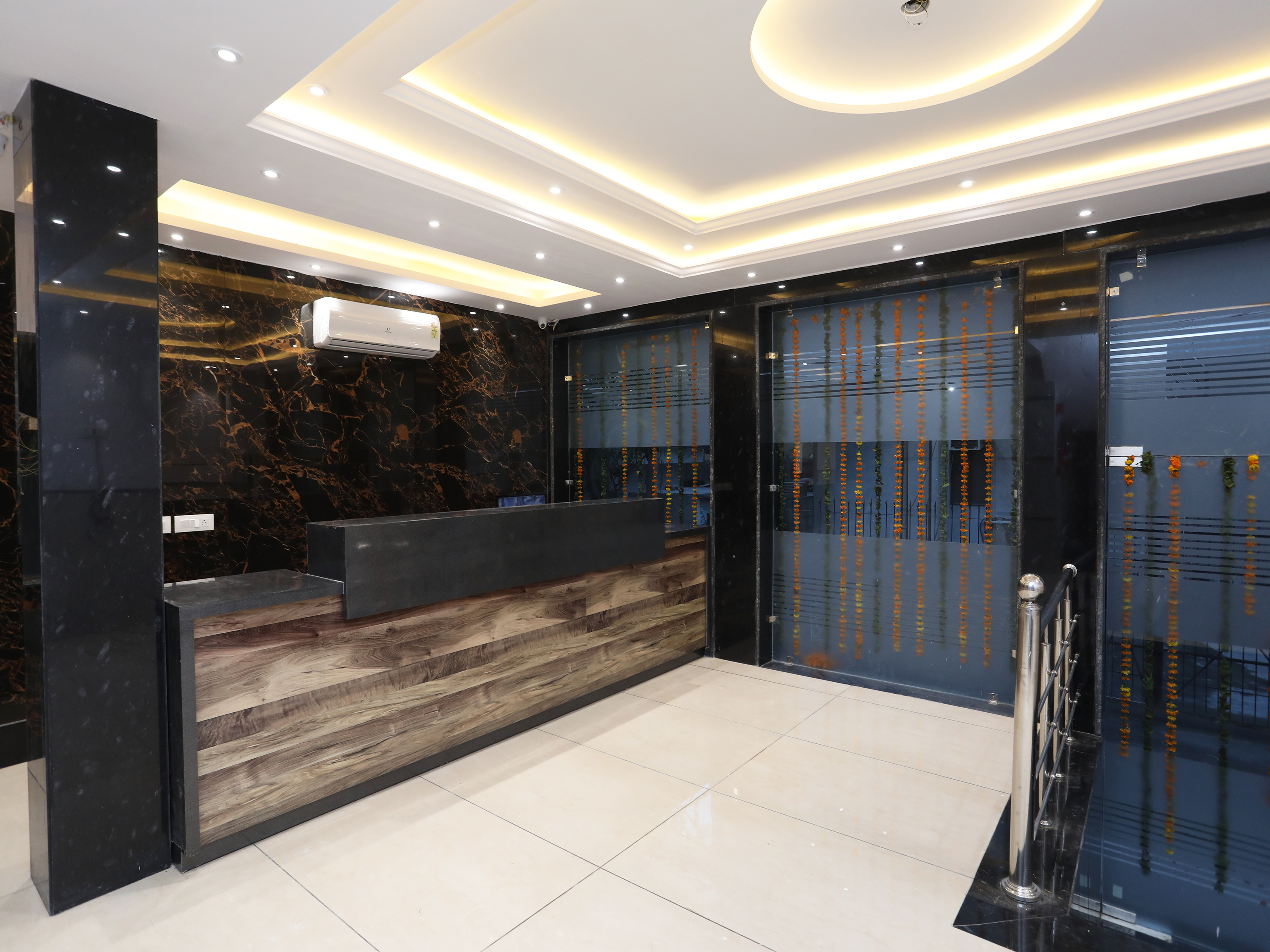 30462 Hotel Ivy