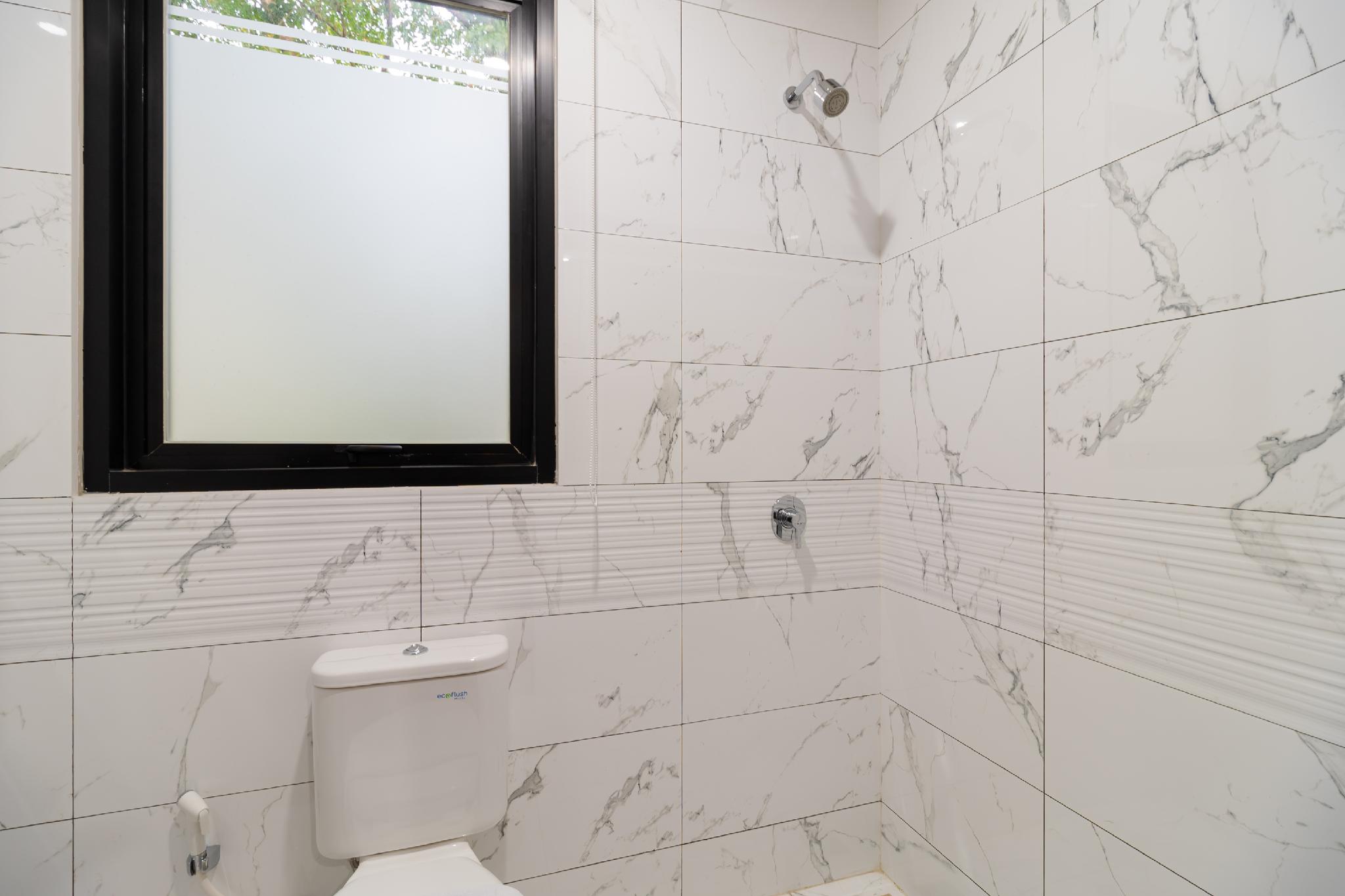 RedDoorz Plus near Senayan City