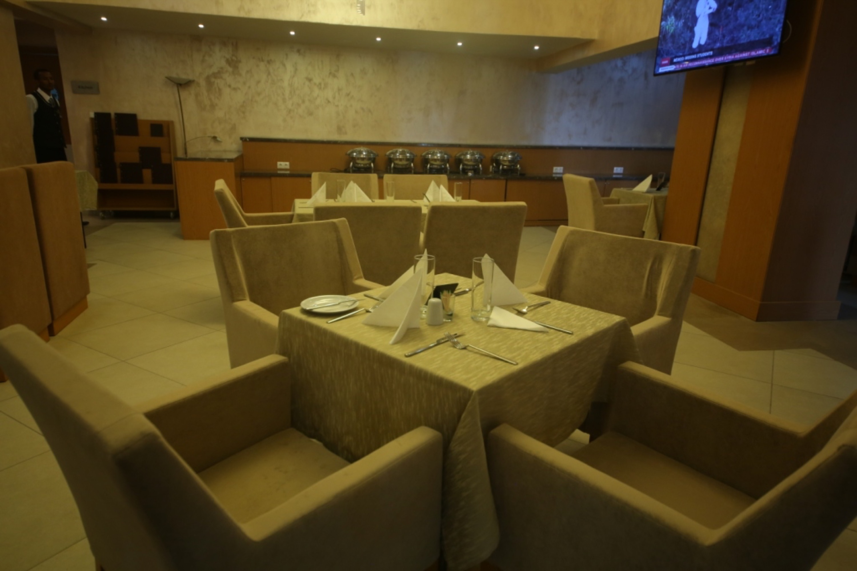 Momona Hotel