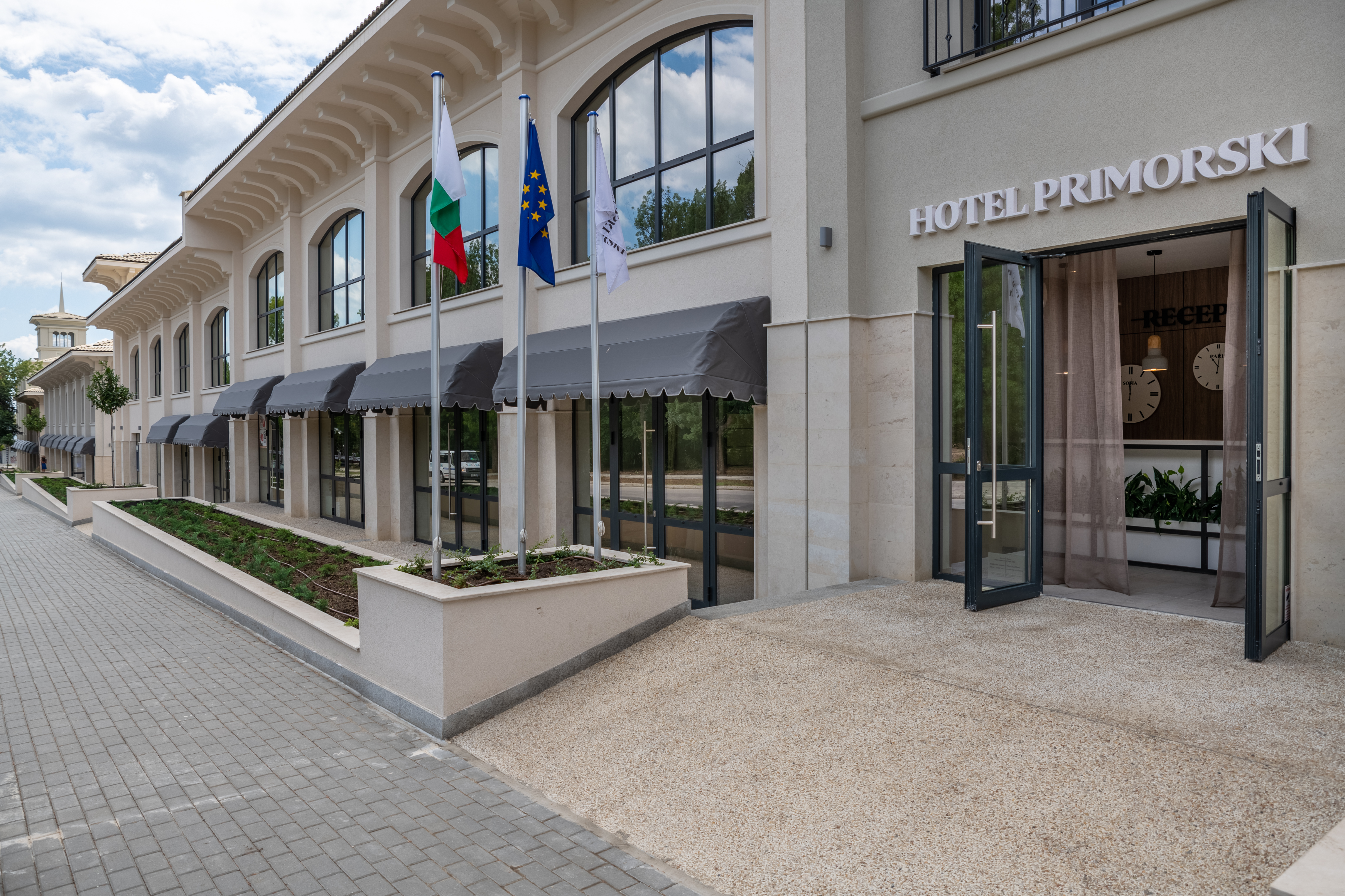 Primorski Hotel - photo