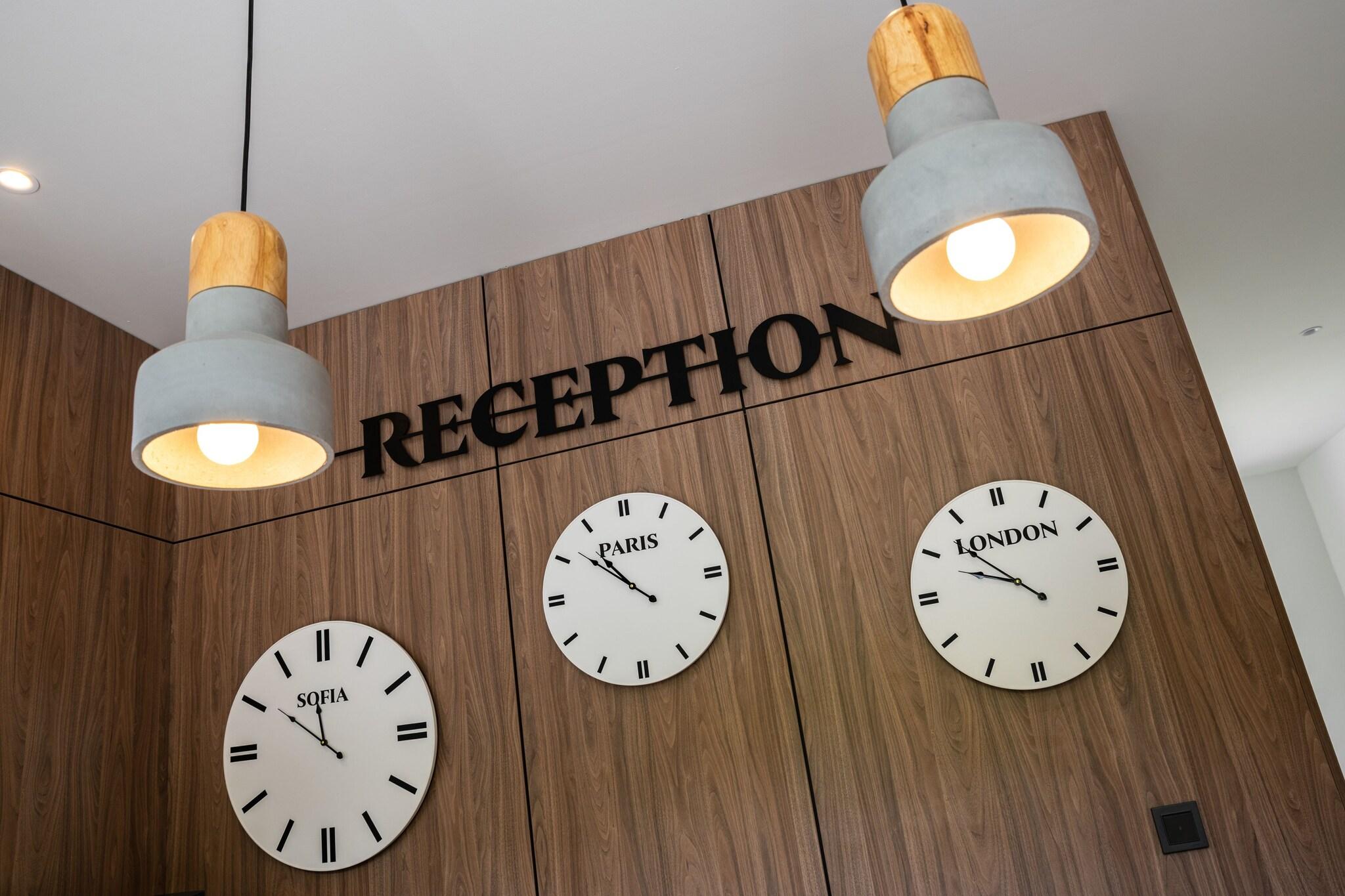 Primorski Hotel - photo