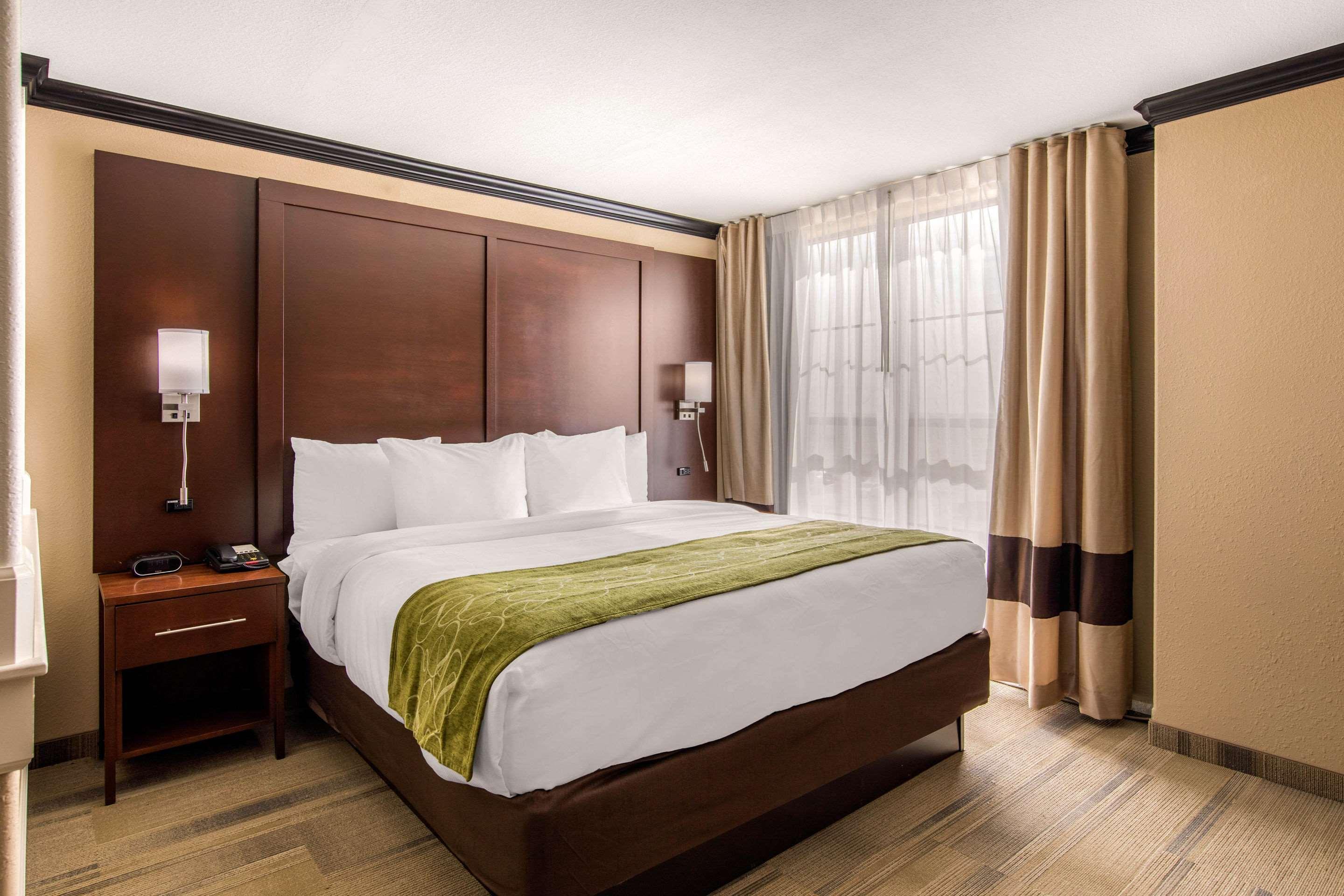 Comfort Suites Liberal Area