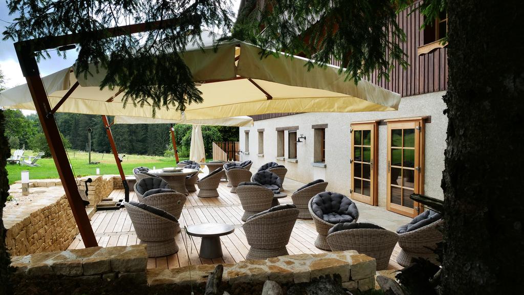 Photo of Hôtel Restaurant Le Tillau