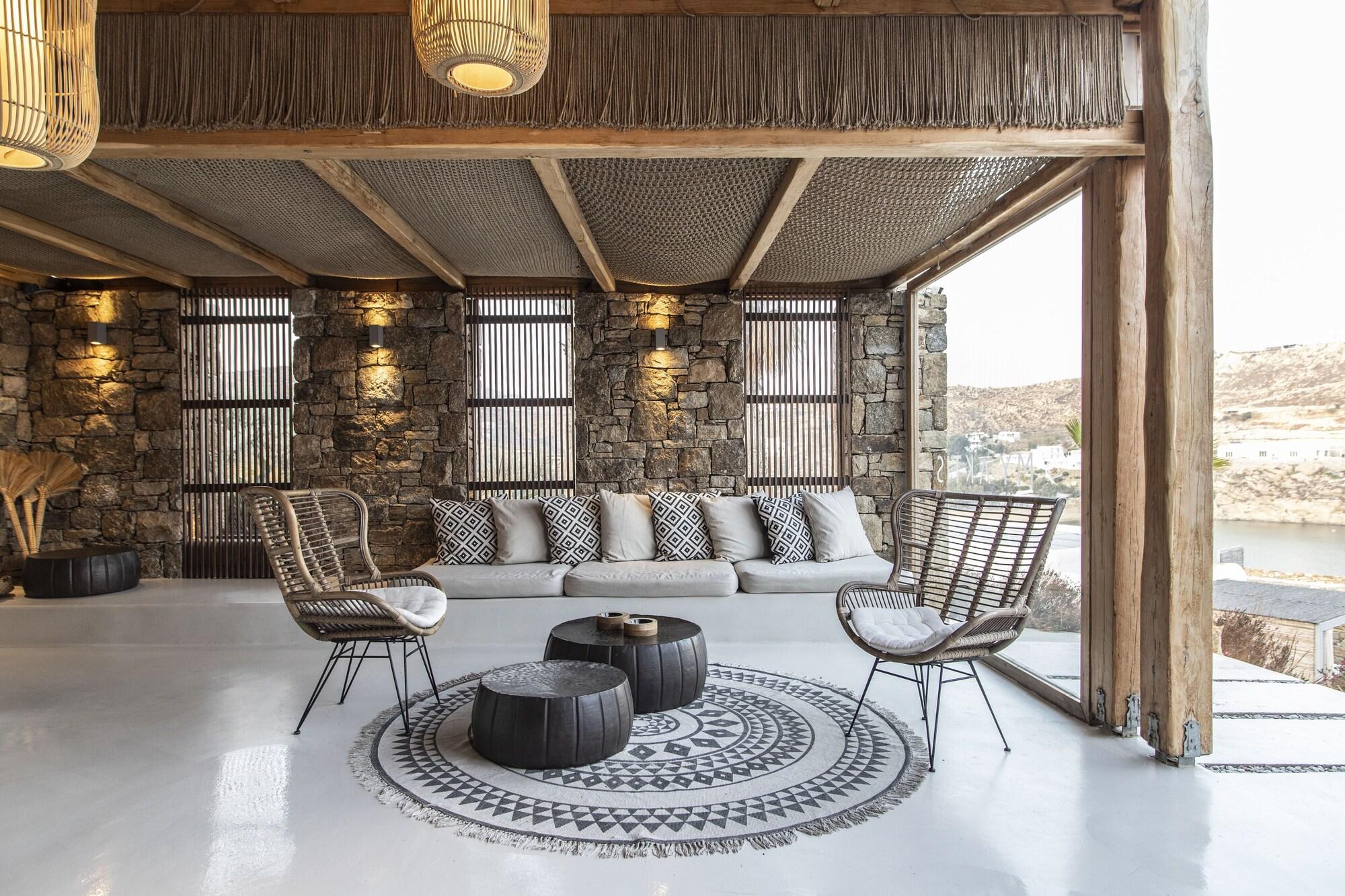 My Aktis Luxury Suites and Villas