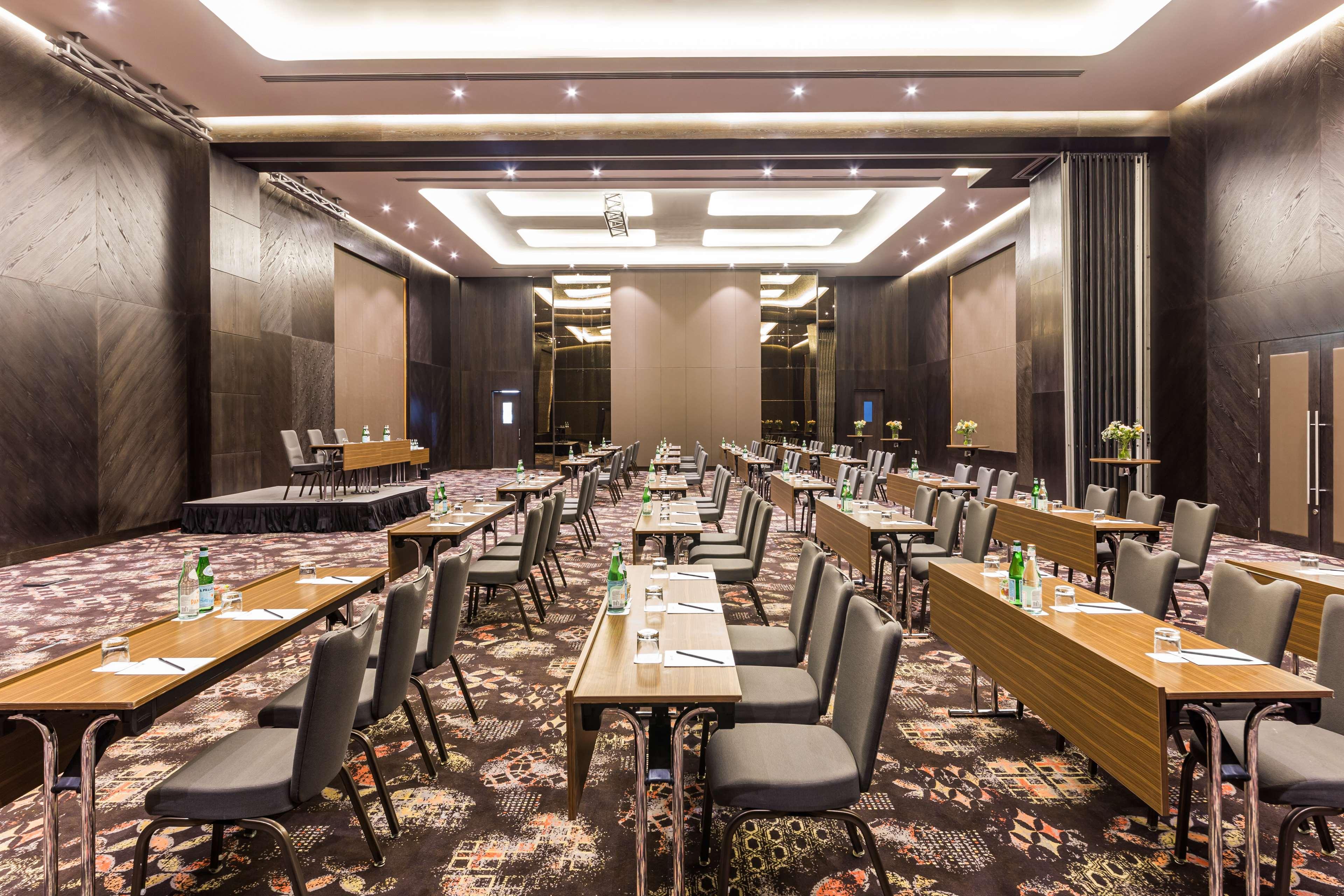 Radisson Blu Hotel, Dubai Canal View - nuotrauka