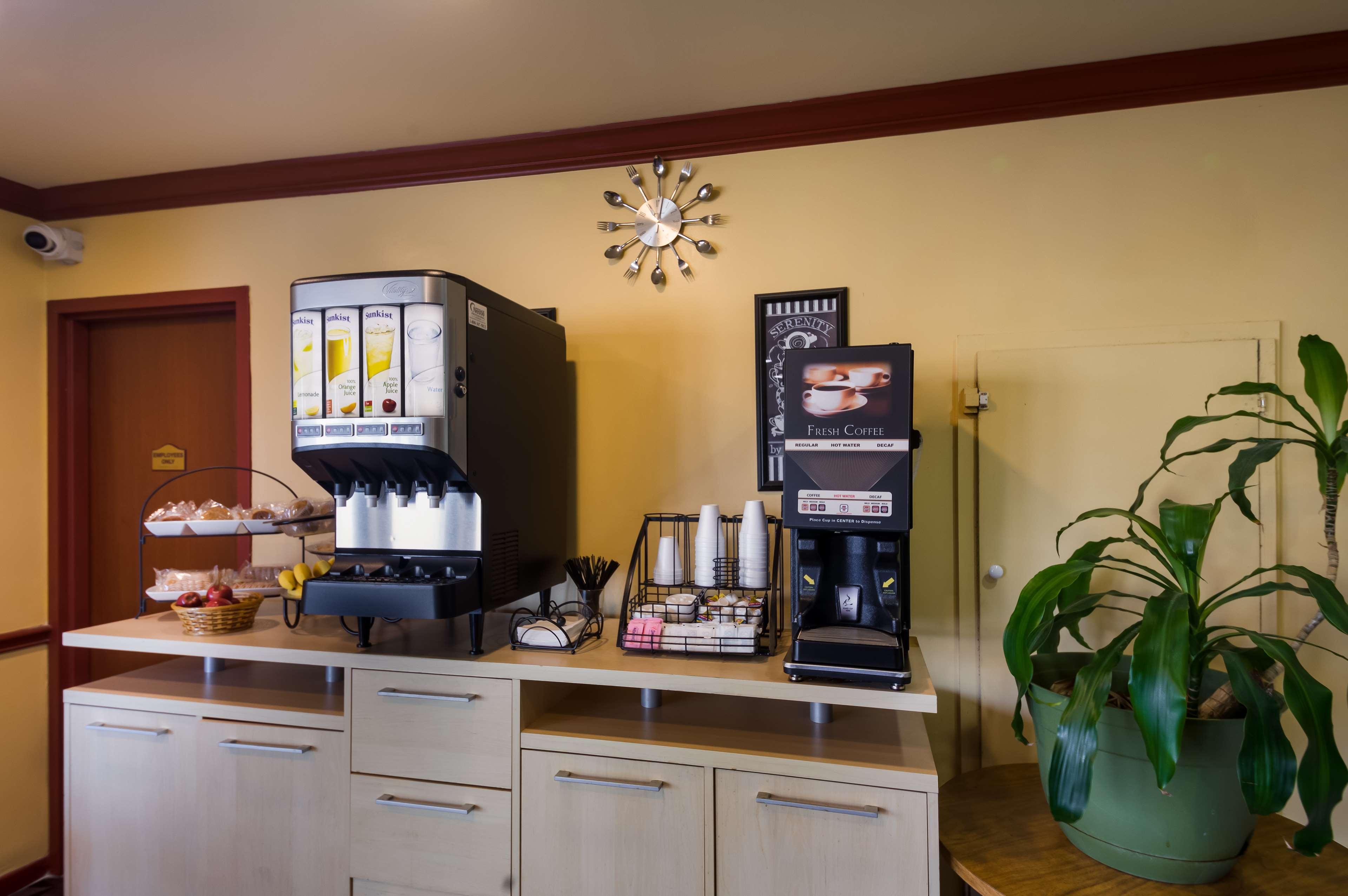 Americas Best Value Inn Buda Austin S