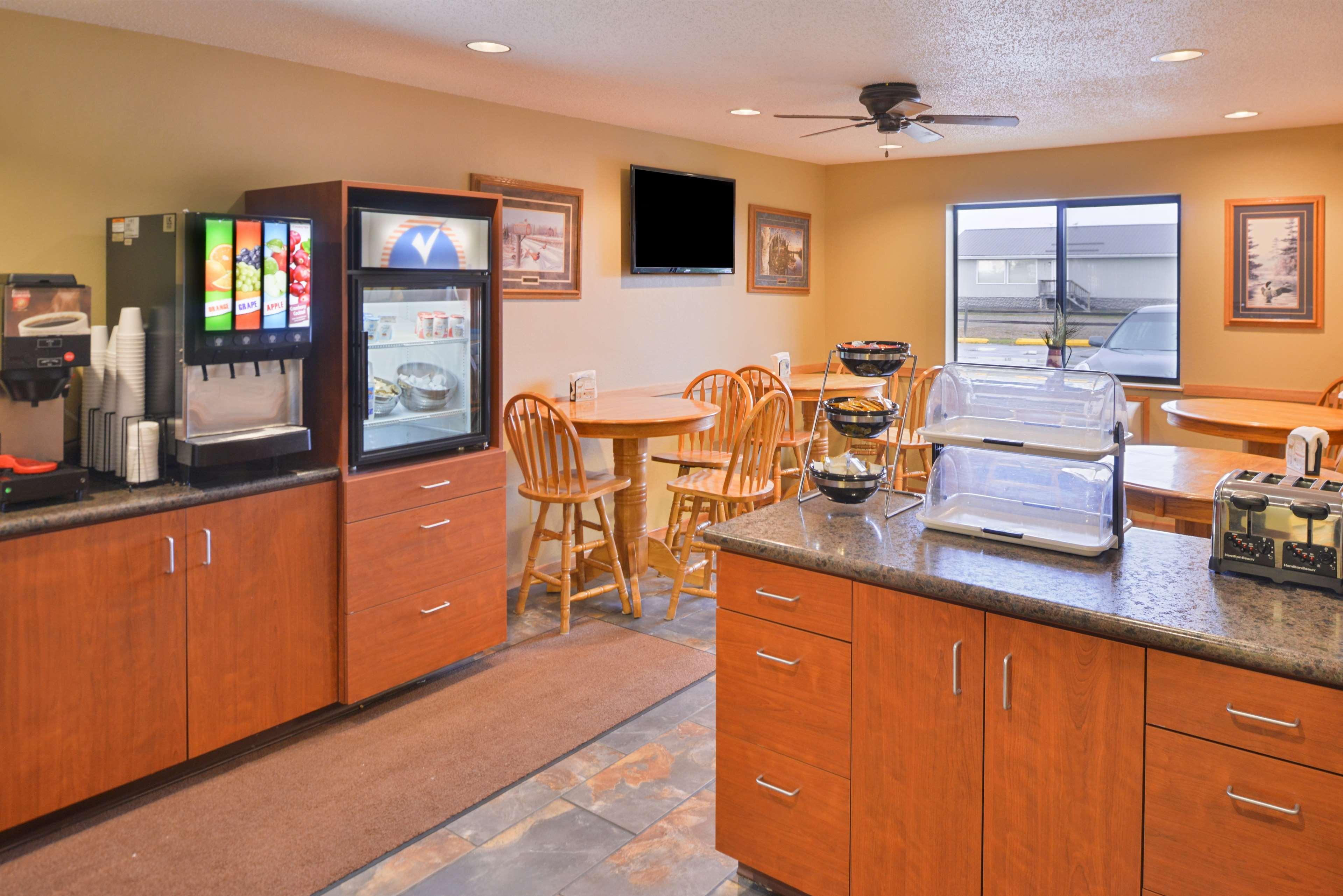 Americas Best Value Inn Suites International Falls