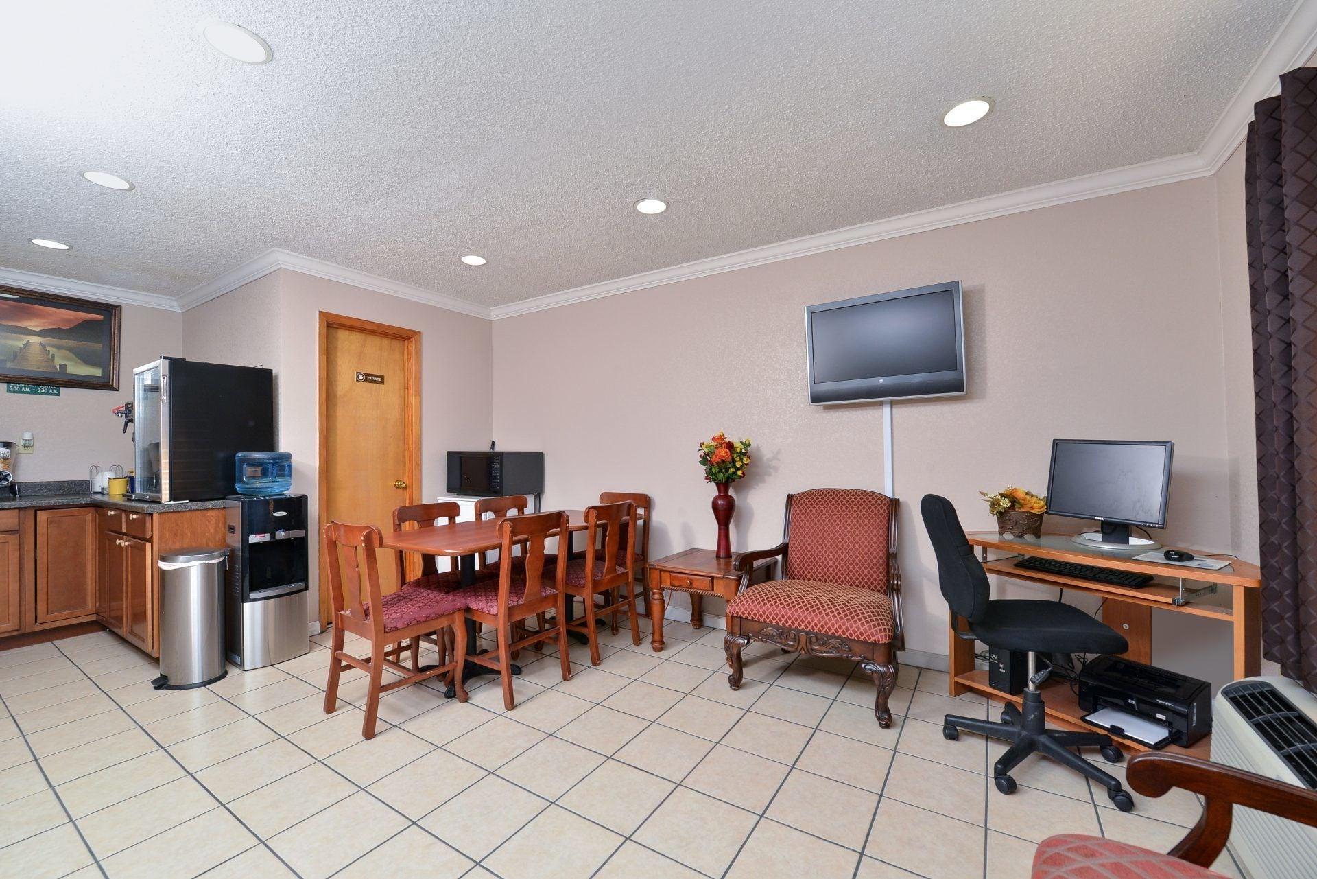 Americas Best Value Inn Indianola