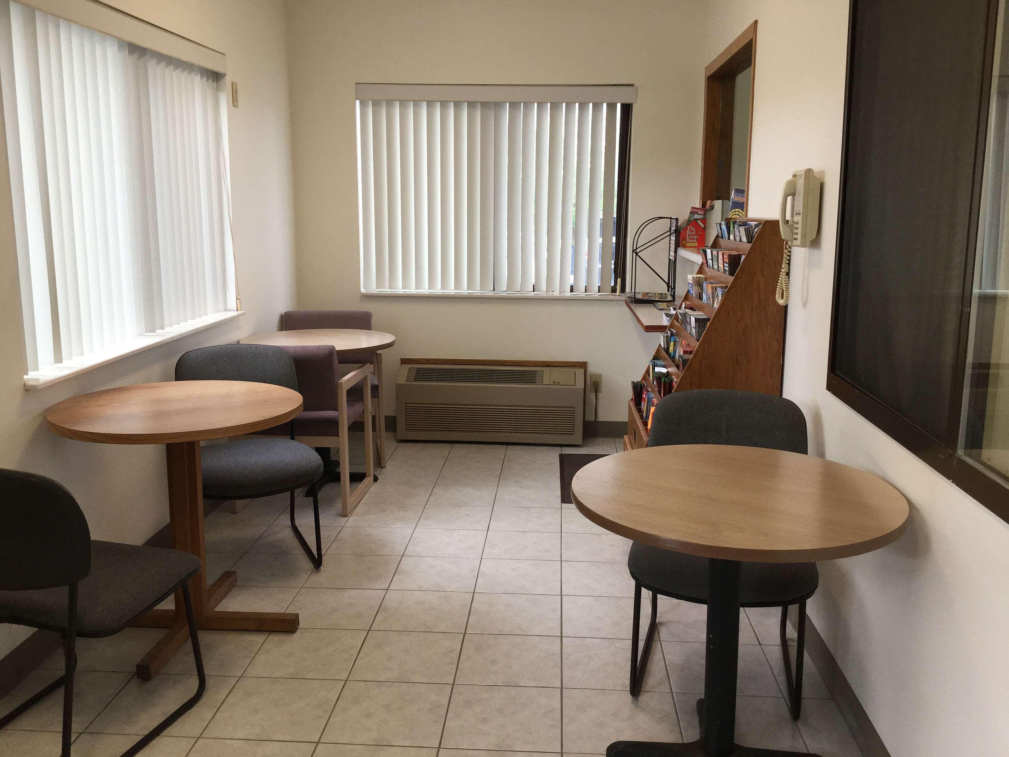 Americas Best Value Inn Champaign