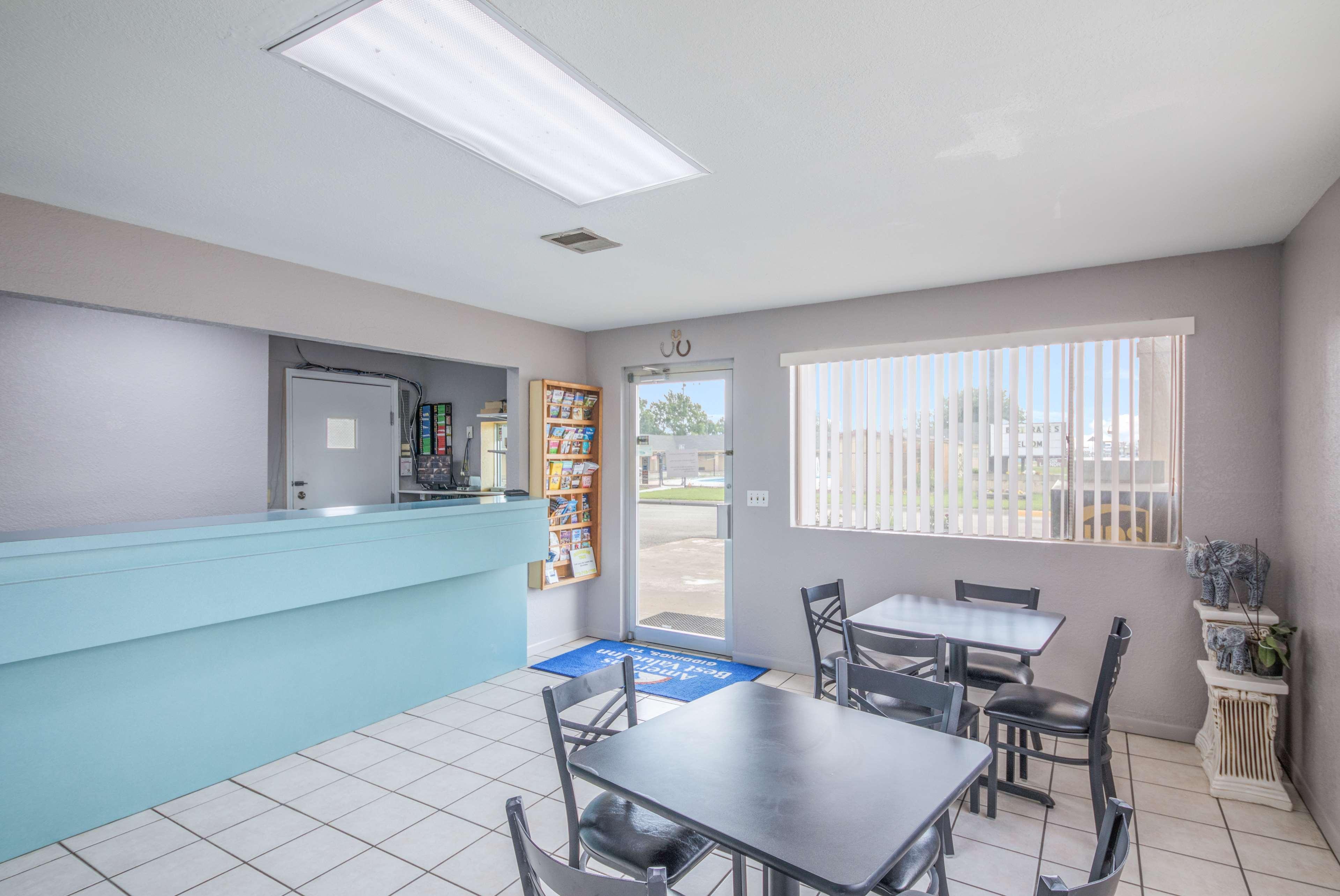 Americas Best Value Inn-Giddings