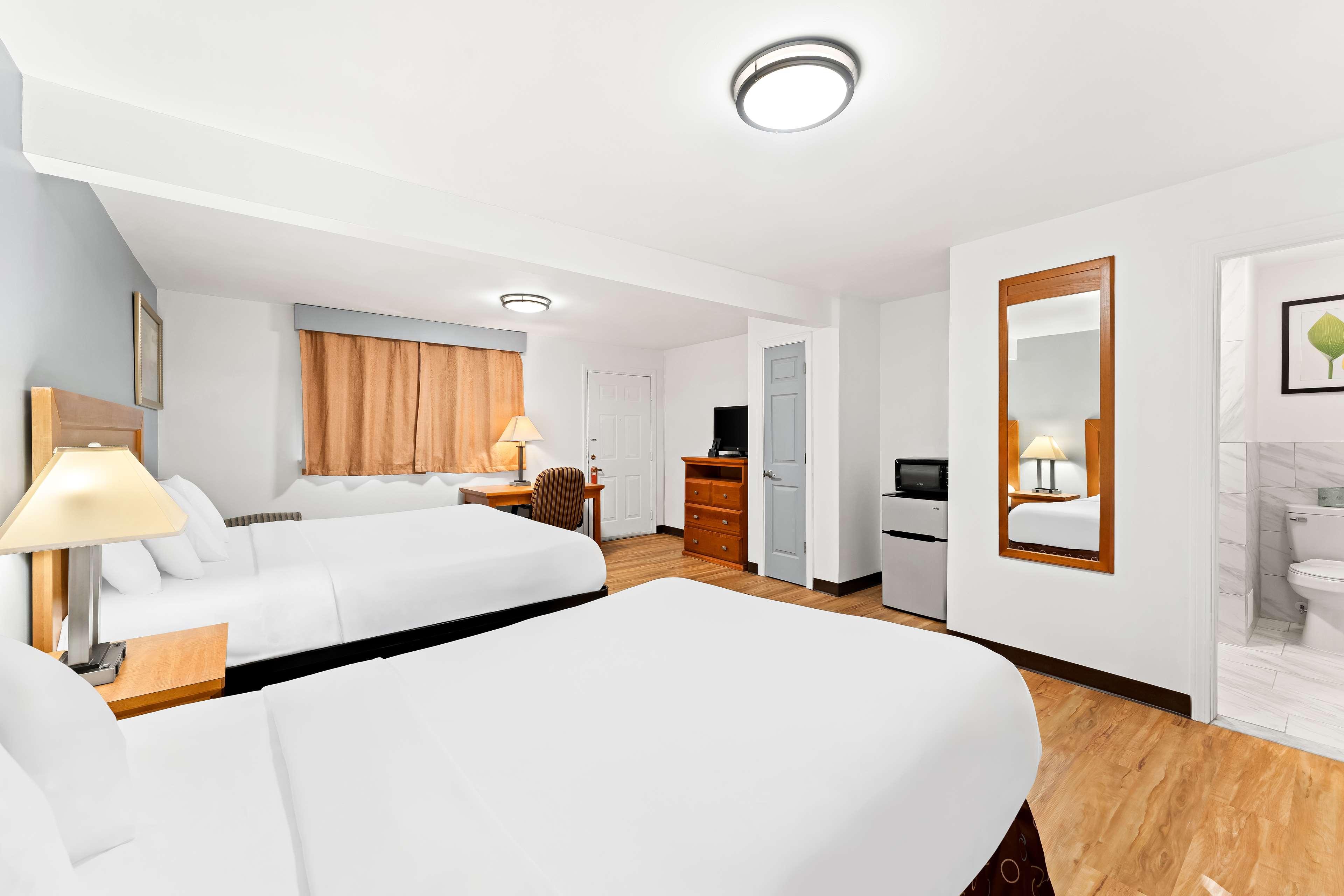 Americas Best Value Inn Stonington Mystic