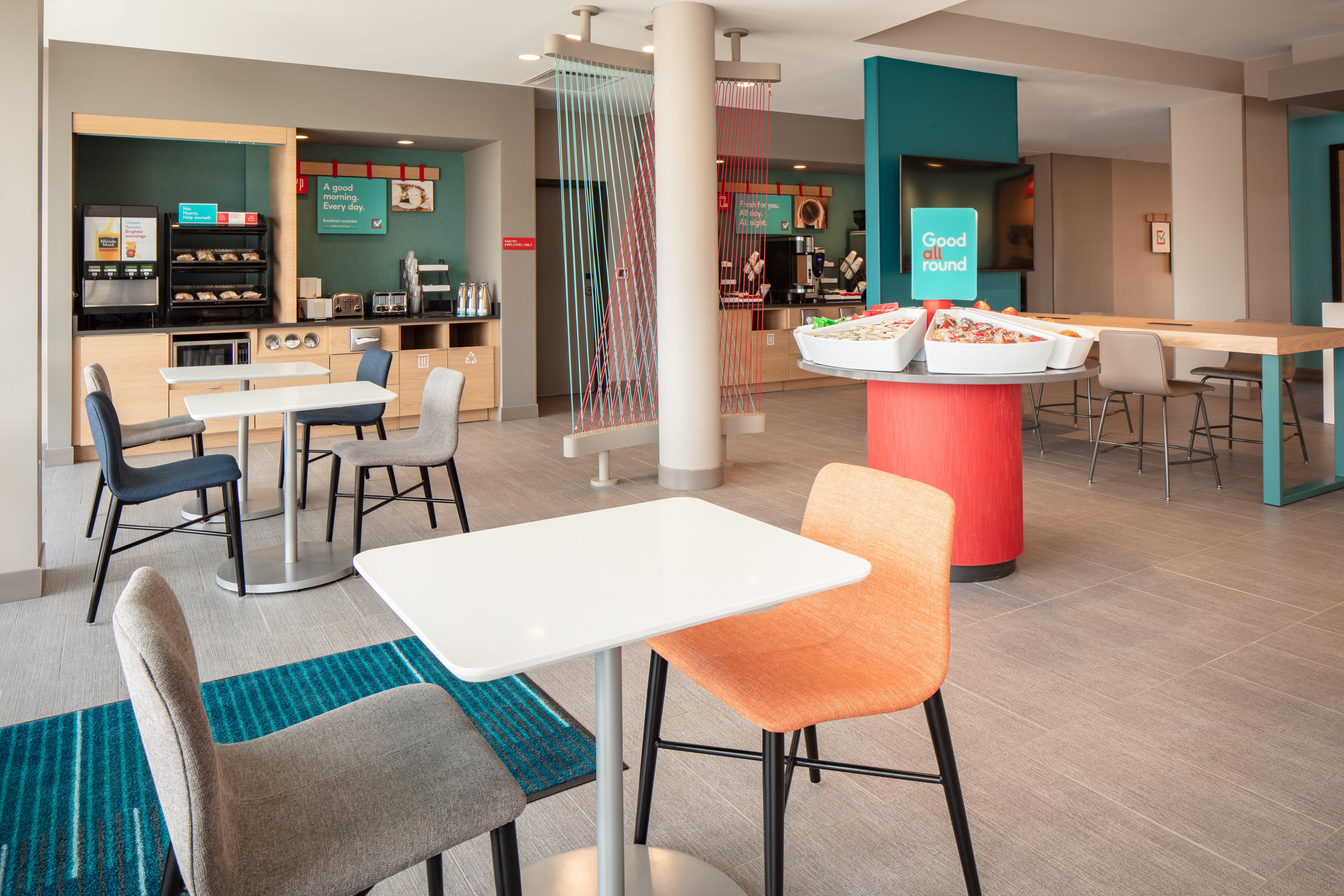 Avid Hotel Madison - Monona