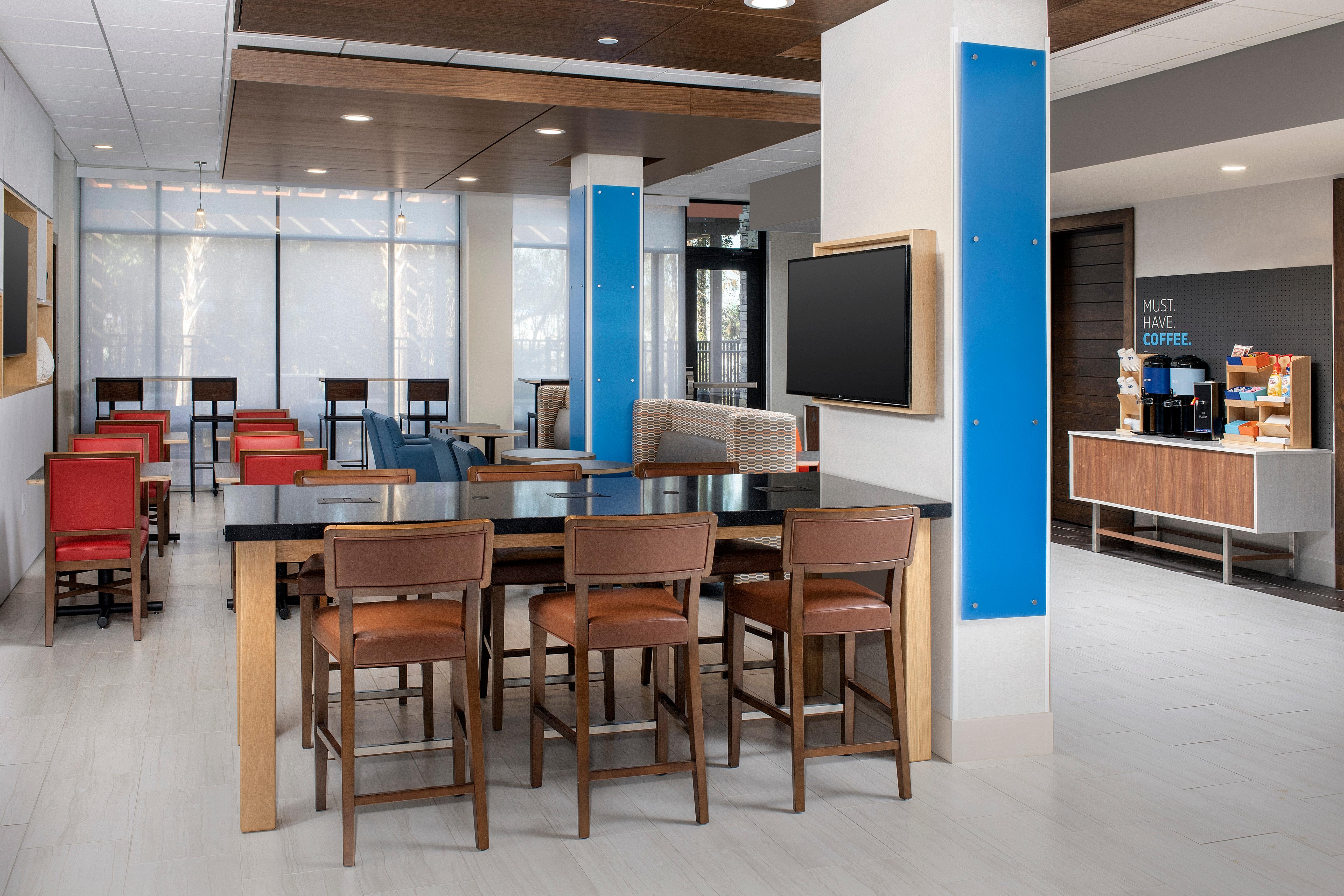 Holiday Inn Exp & Sts Kingsland I-95-Naval Base Ar