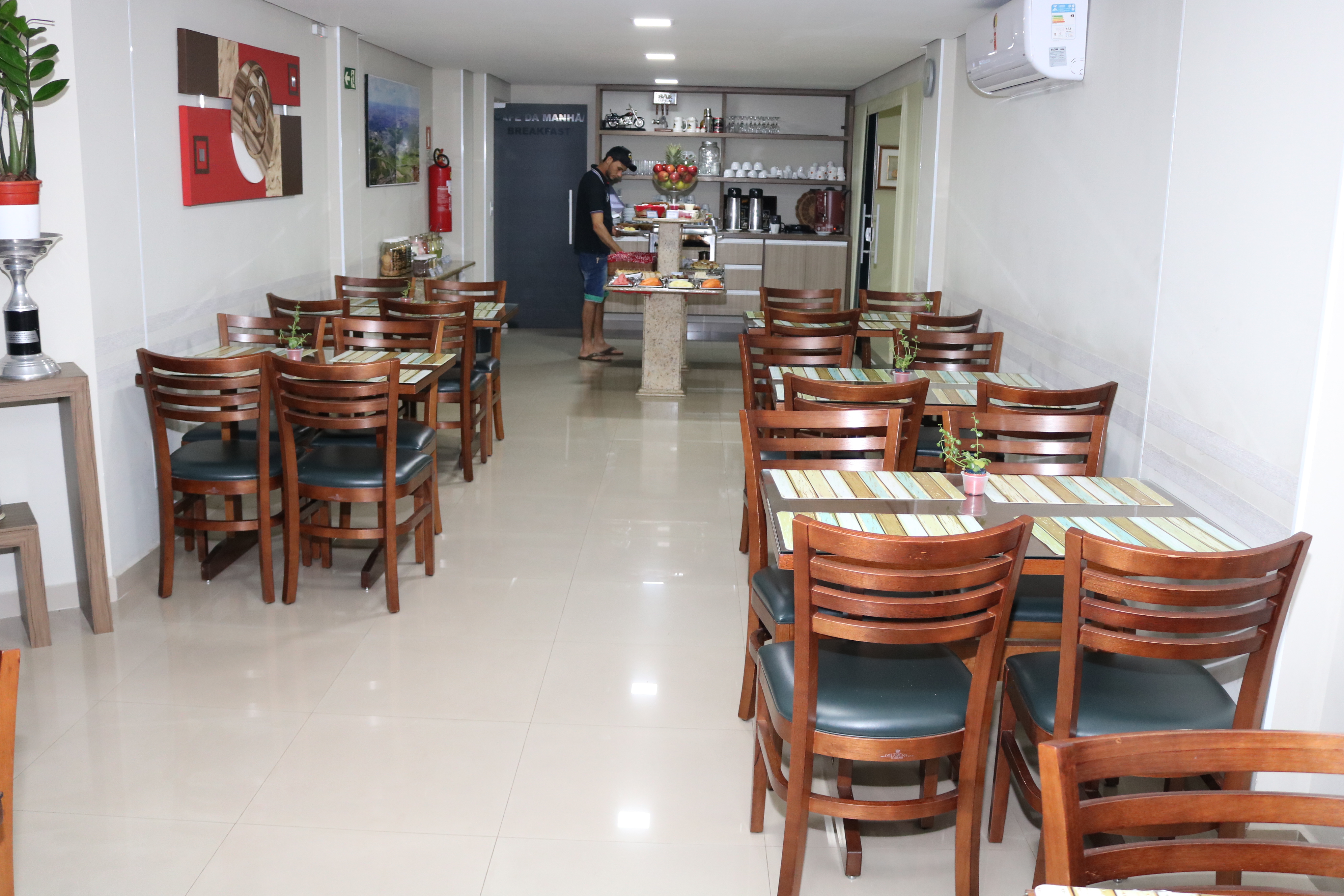 WR Confort Hotel