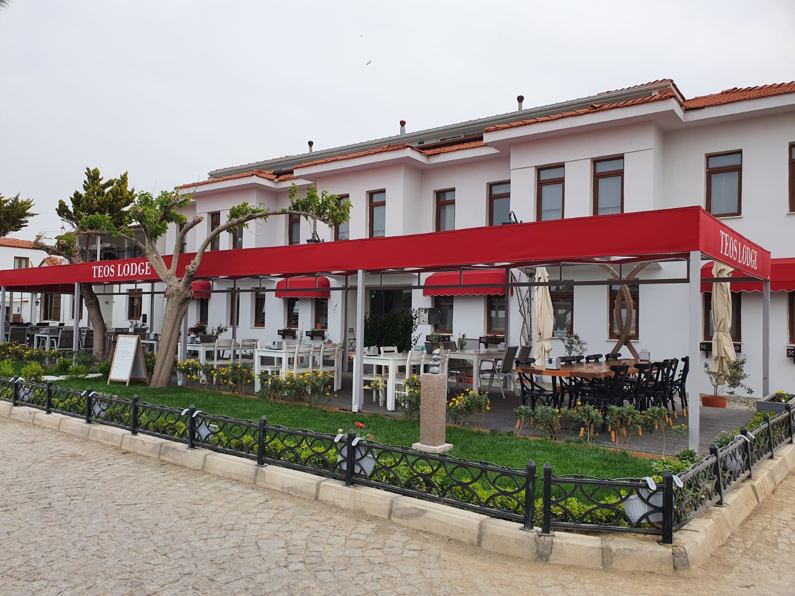 TEOS LODGE Pansiyon & Restaurant by null