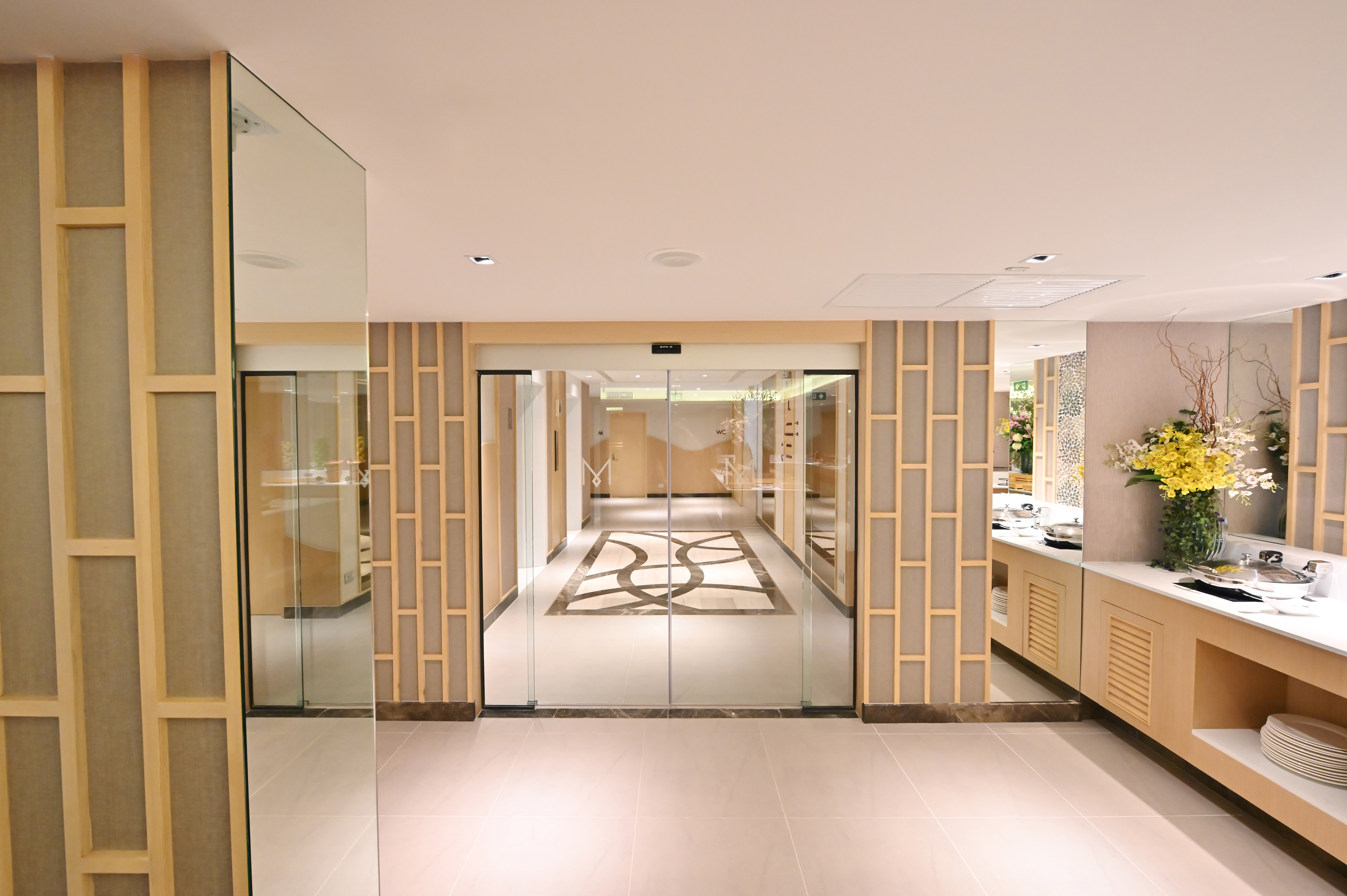 M-Pattaya Hotel - photo